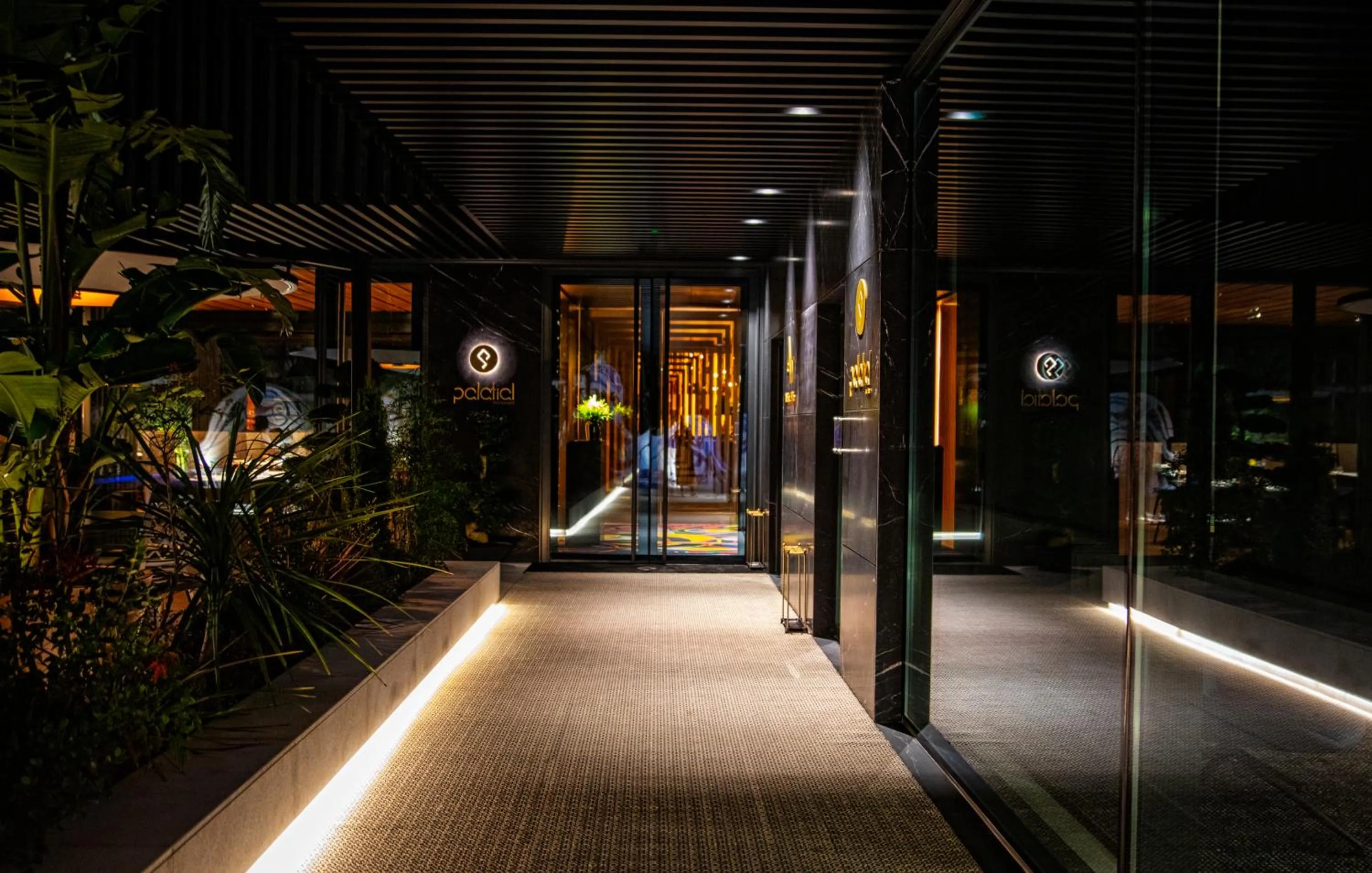 Property building in Palatial Suites