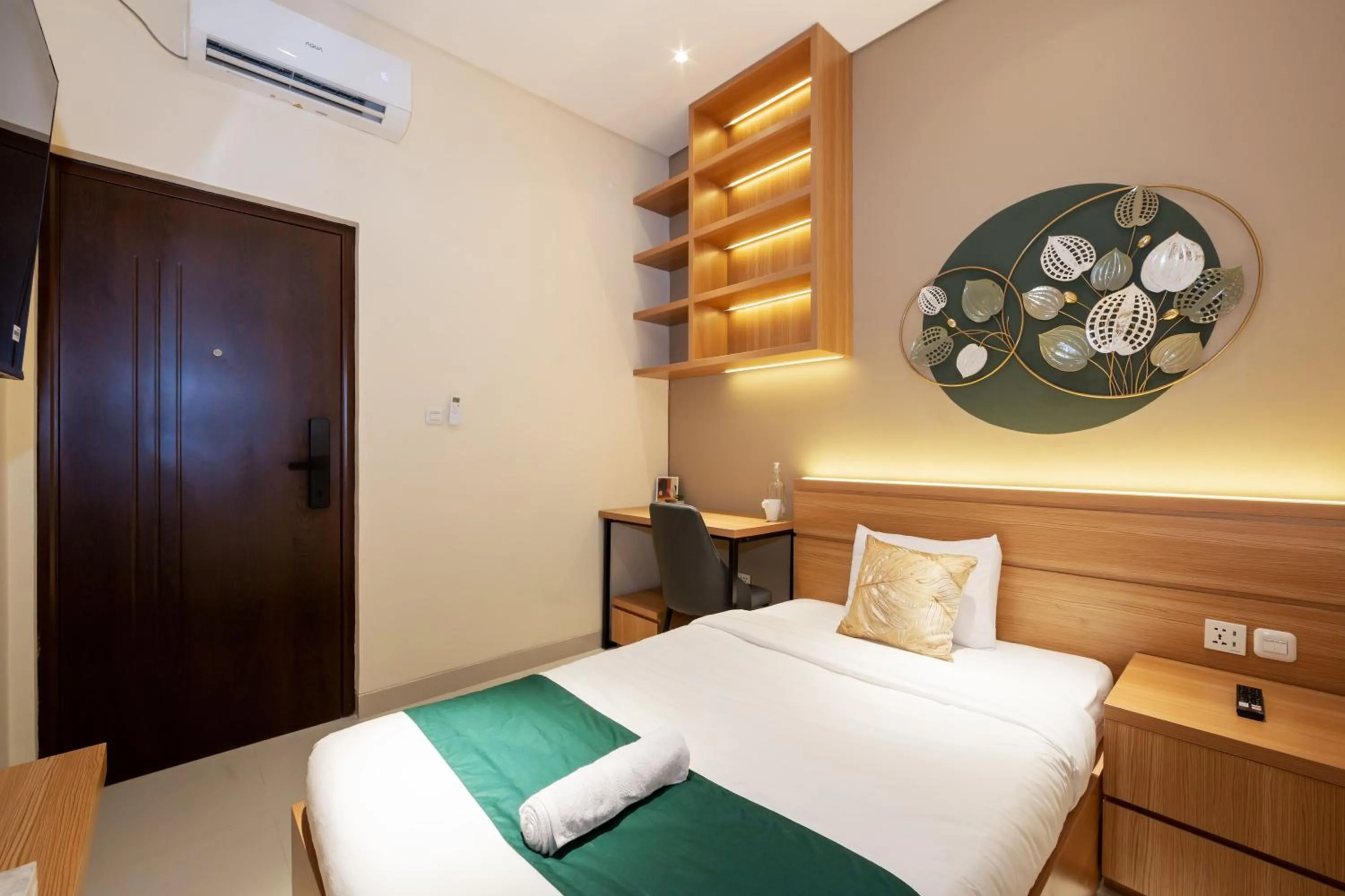 Bed in Cove Tripuri House Bali