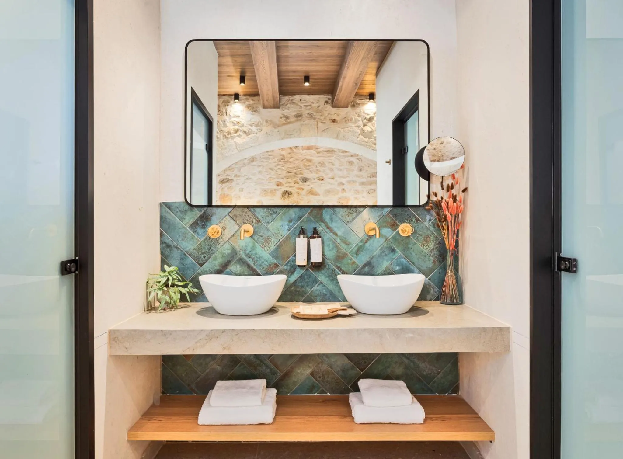 Bathroom in Mansio Boutique Hotel