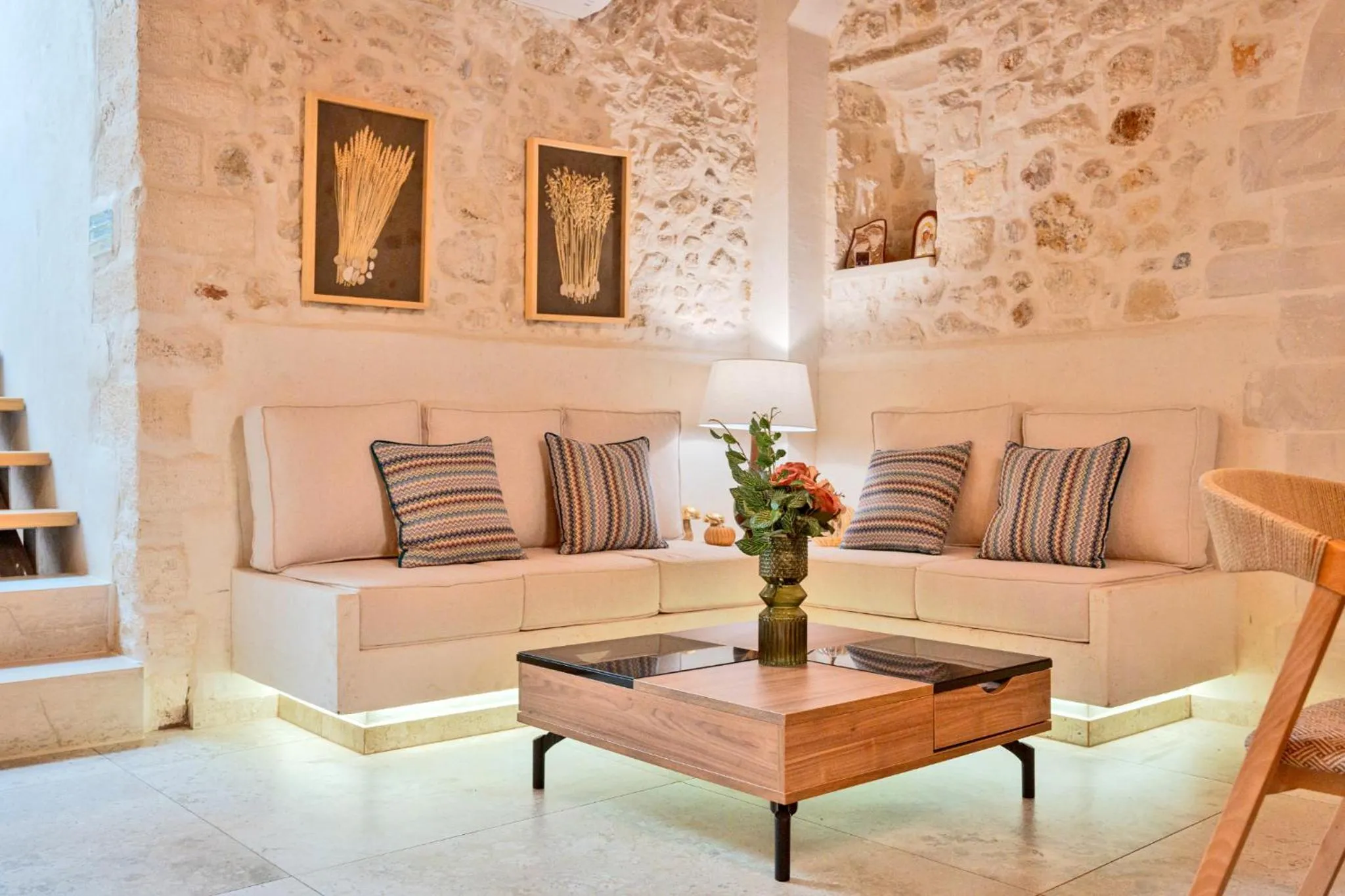 Seating area in Mansio Boutique Hotel