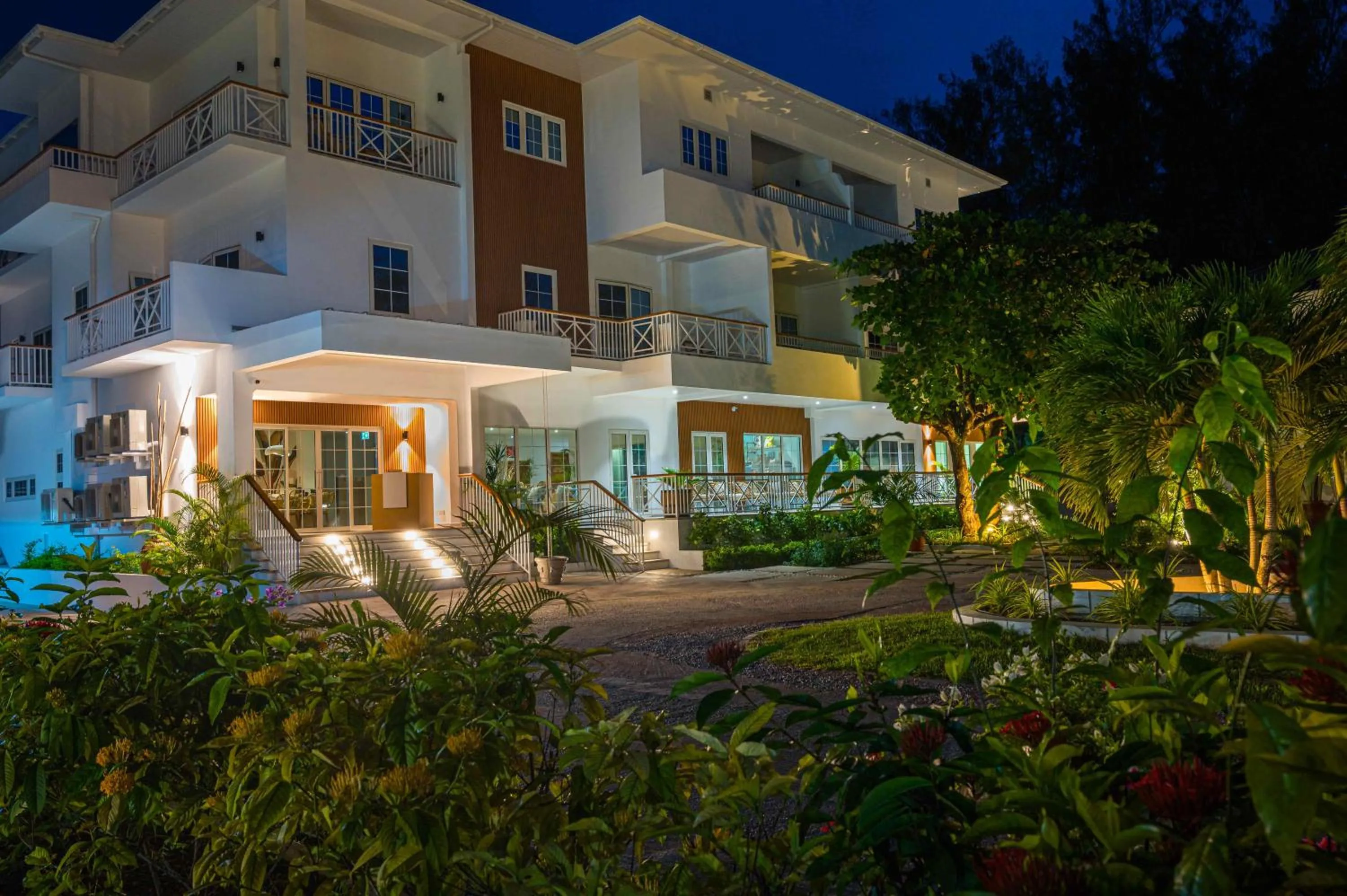 Property building in Acajou Beach Resort