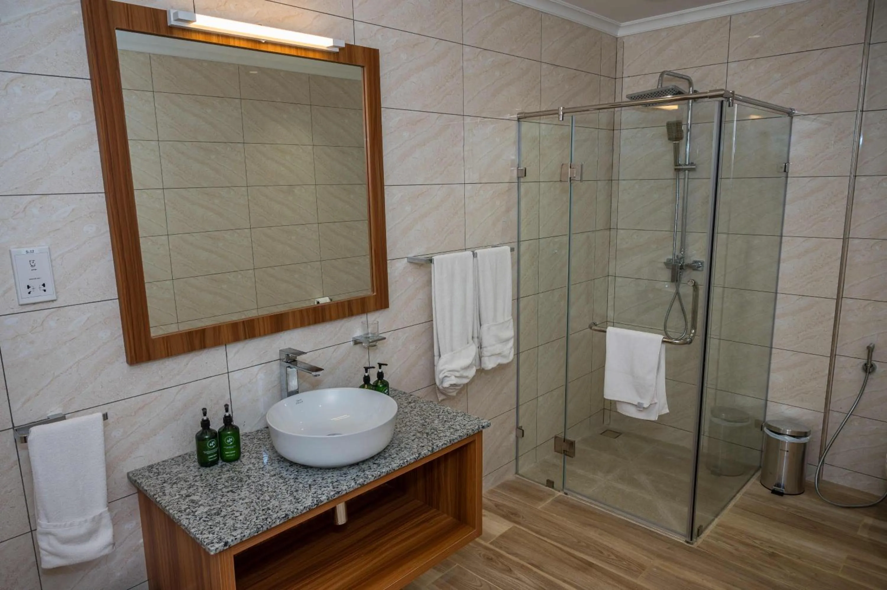 Bathroom in Acajou Beach Resort