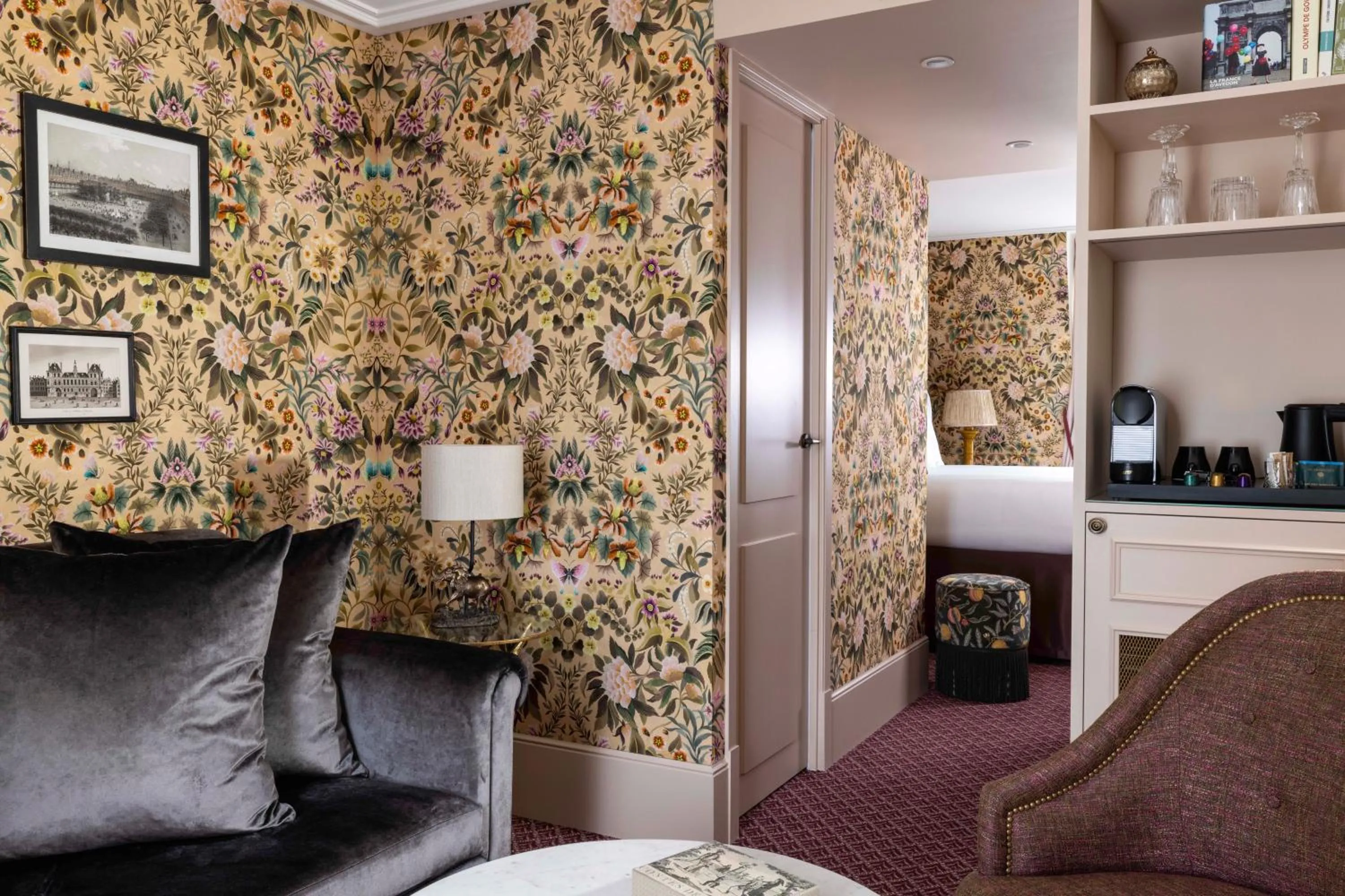 Photo of the whole room in UNE AUTRE CHAMBRE