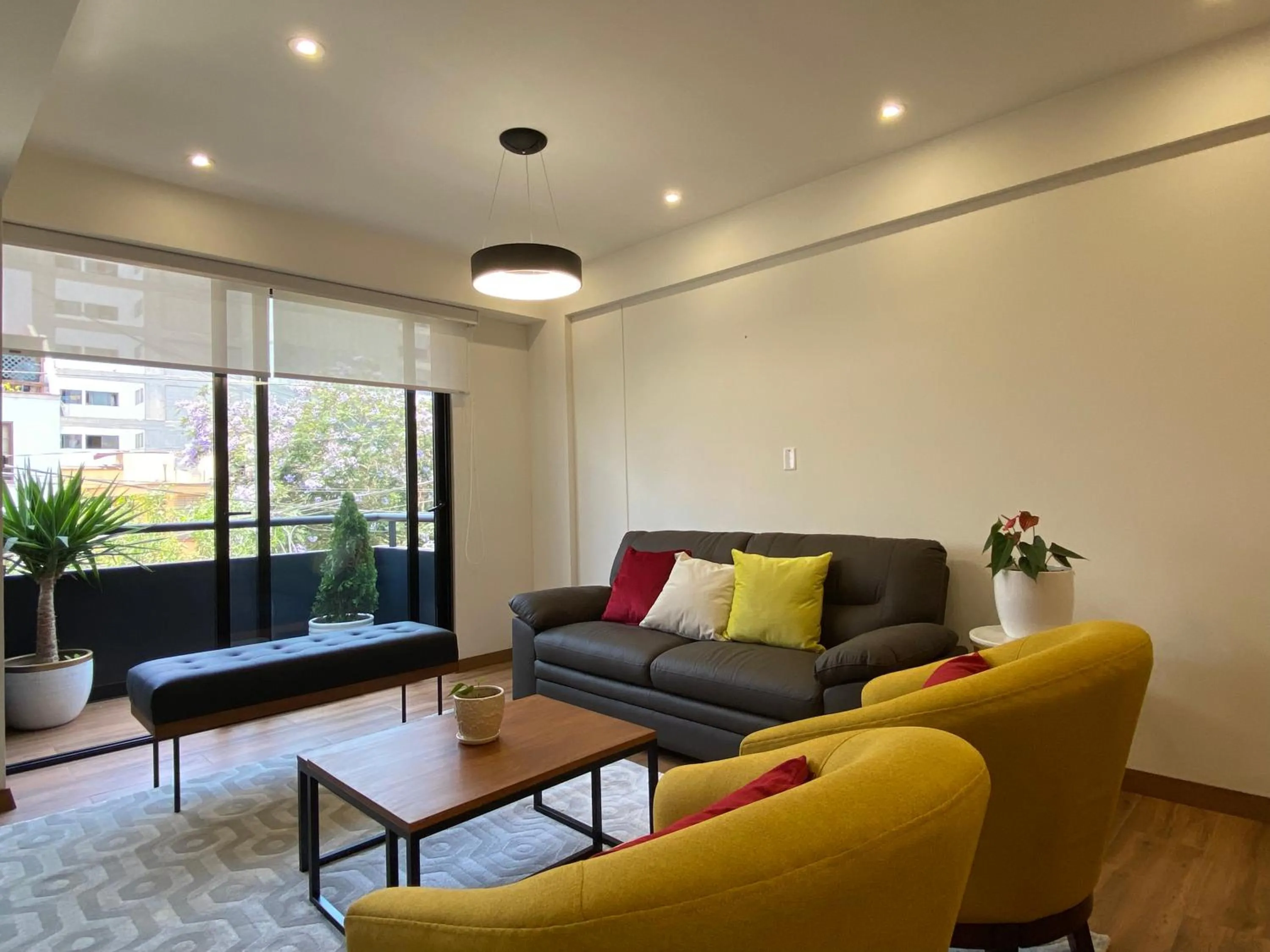 Living room in Borgoño By Wynwood House