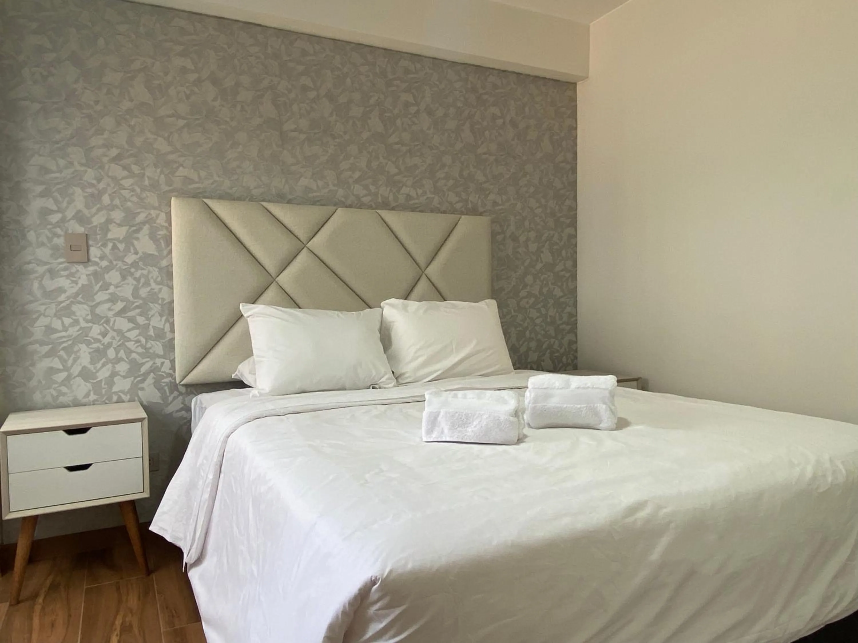 Bedroom, Bed in Borgoño By Wynwood House