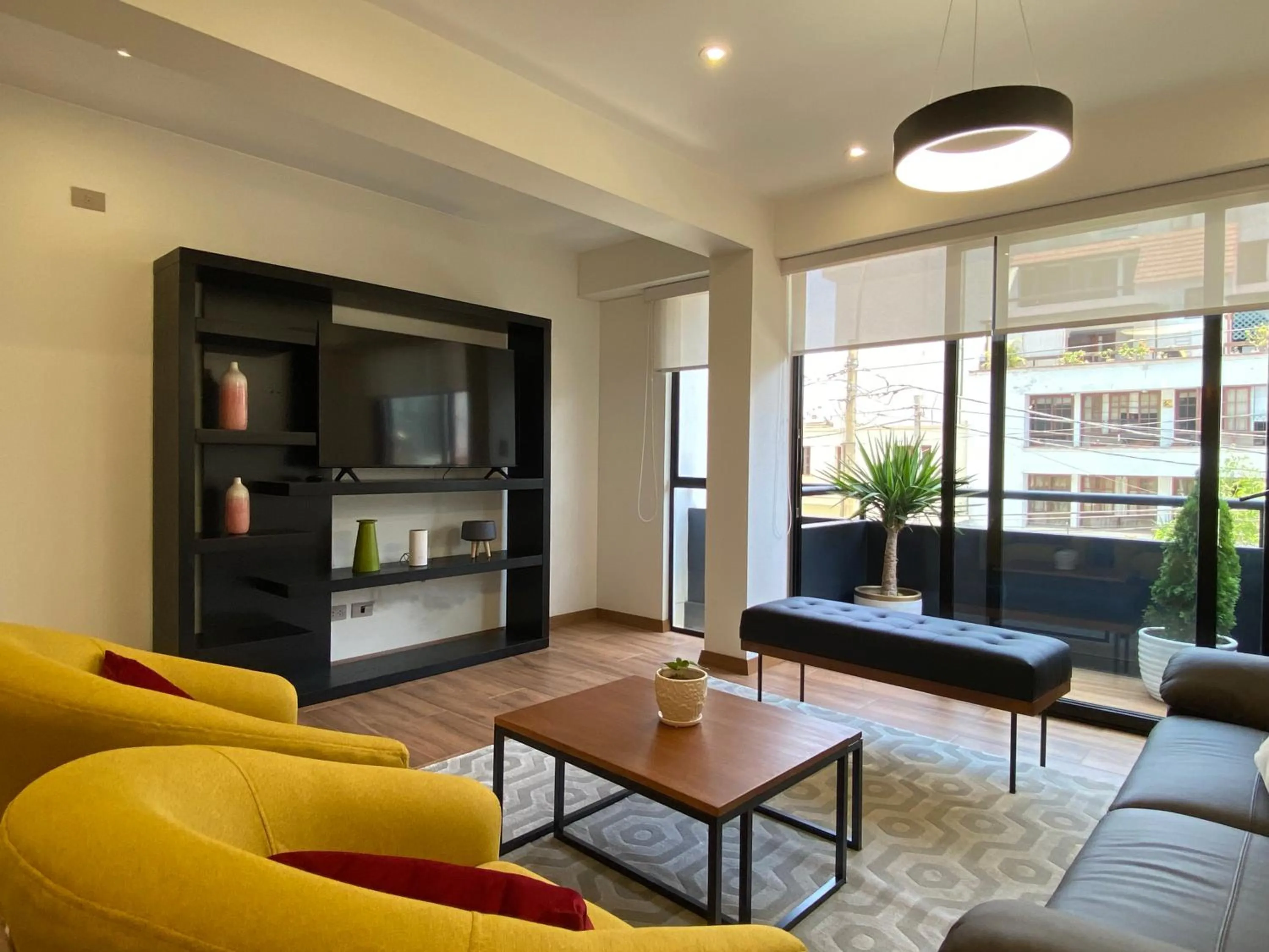 Living room in Borgoño By Wynwood House