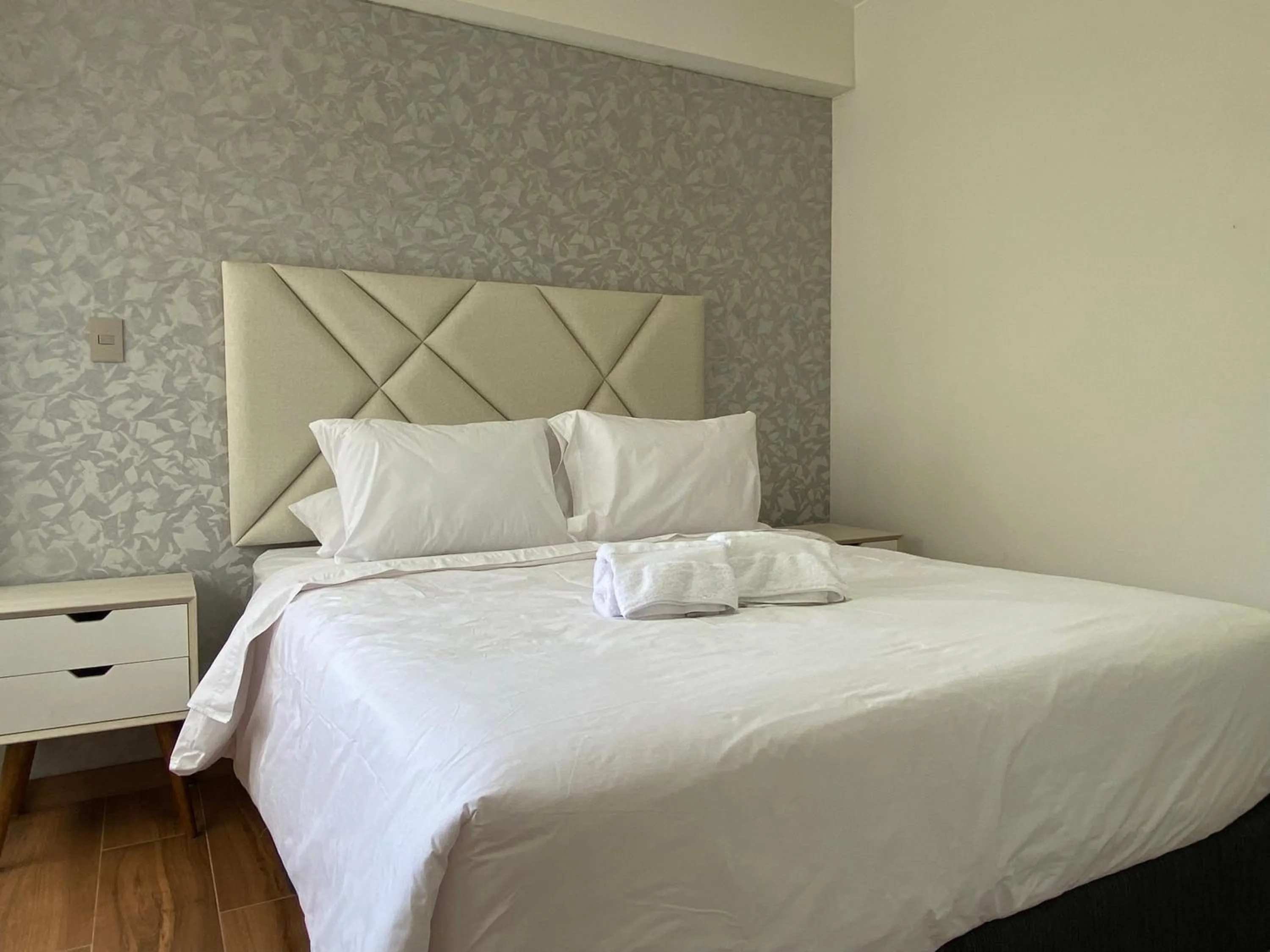 Bedroom, Bed in Borgoño By Wynwood House