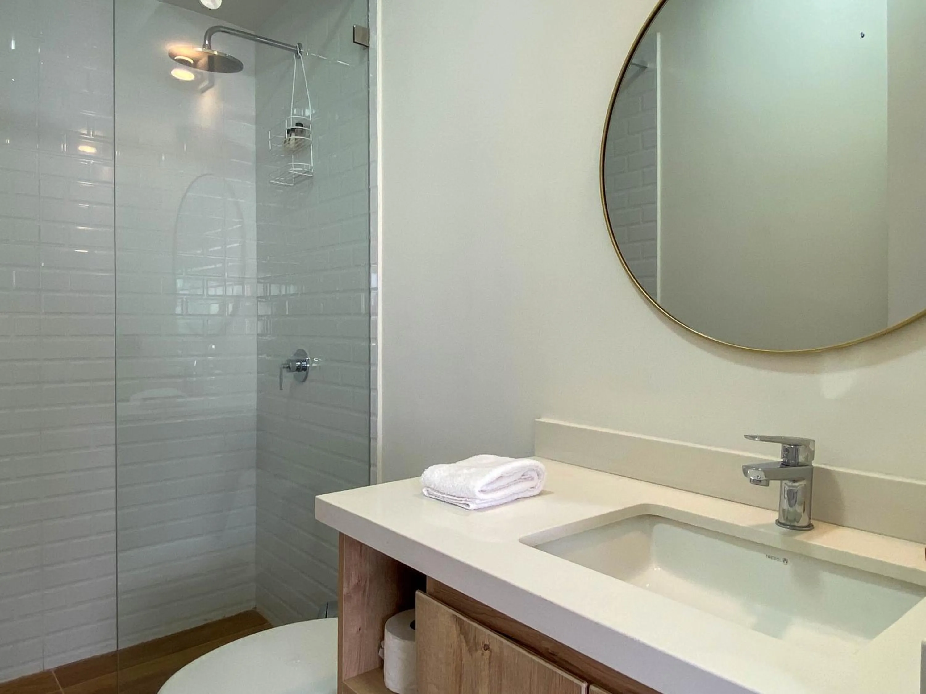 Bathroom in Borgoño By Wynwood House