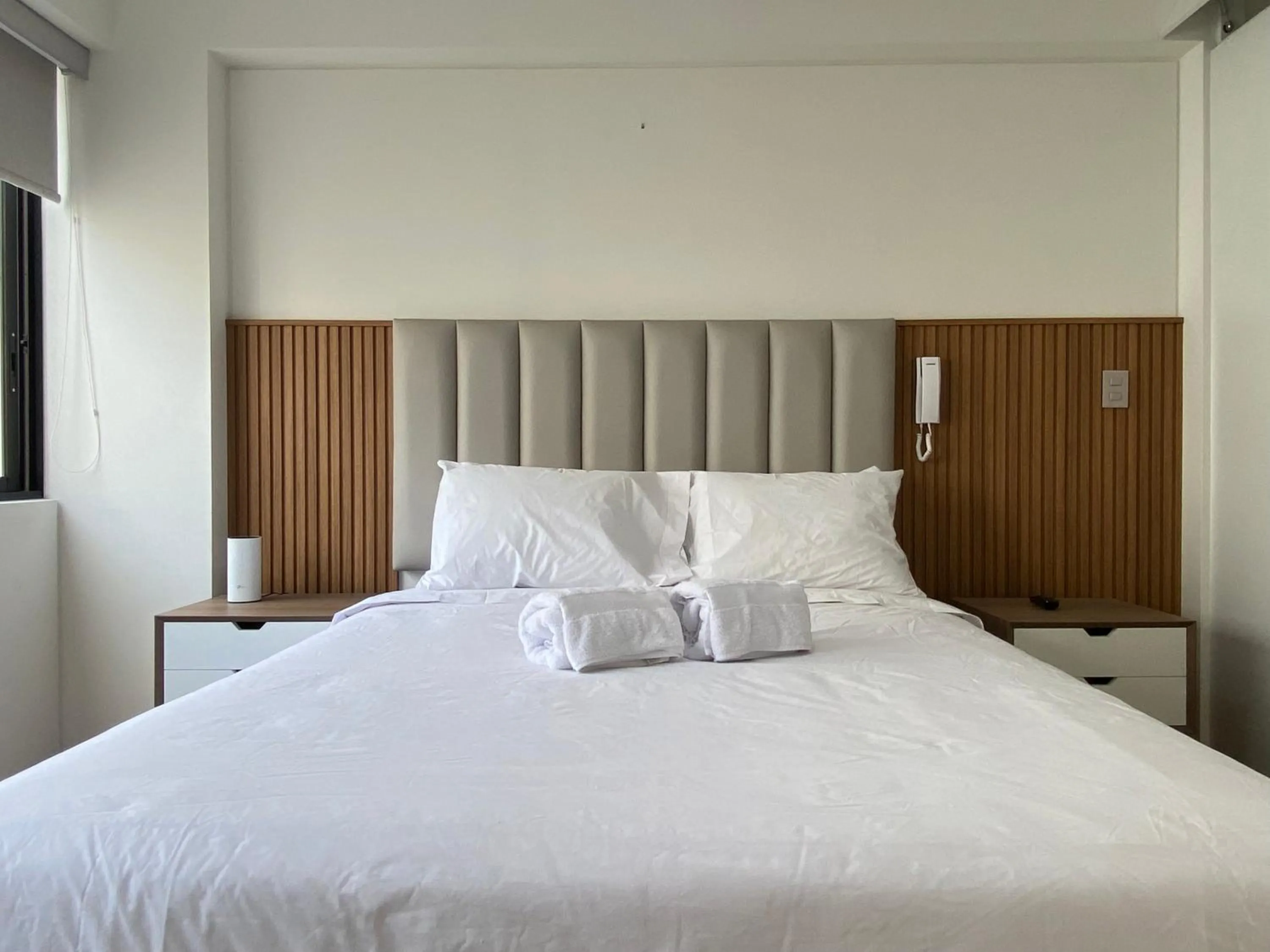 Bedroom, Bed in Borgoño By Wynwood House