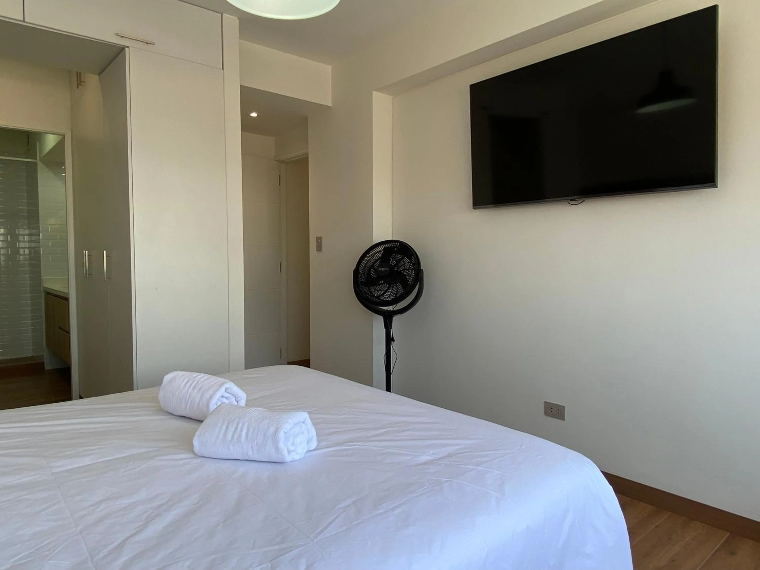 Bedroom, Bed in Borgoño By Wynwood House