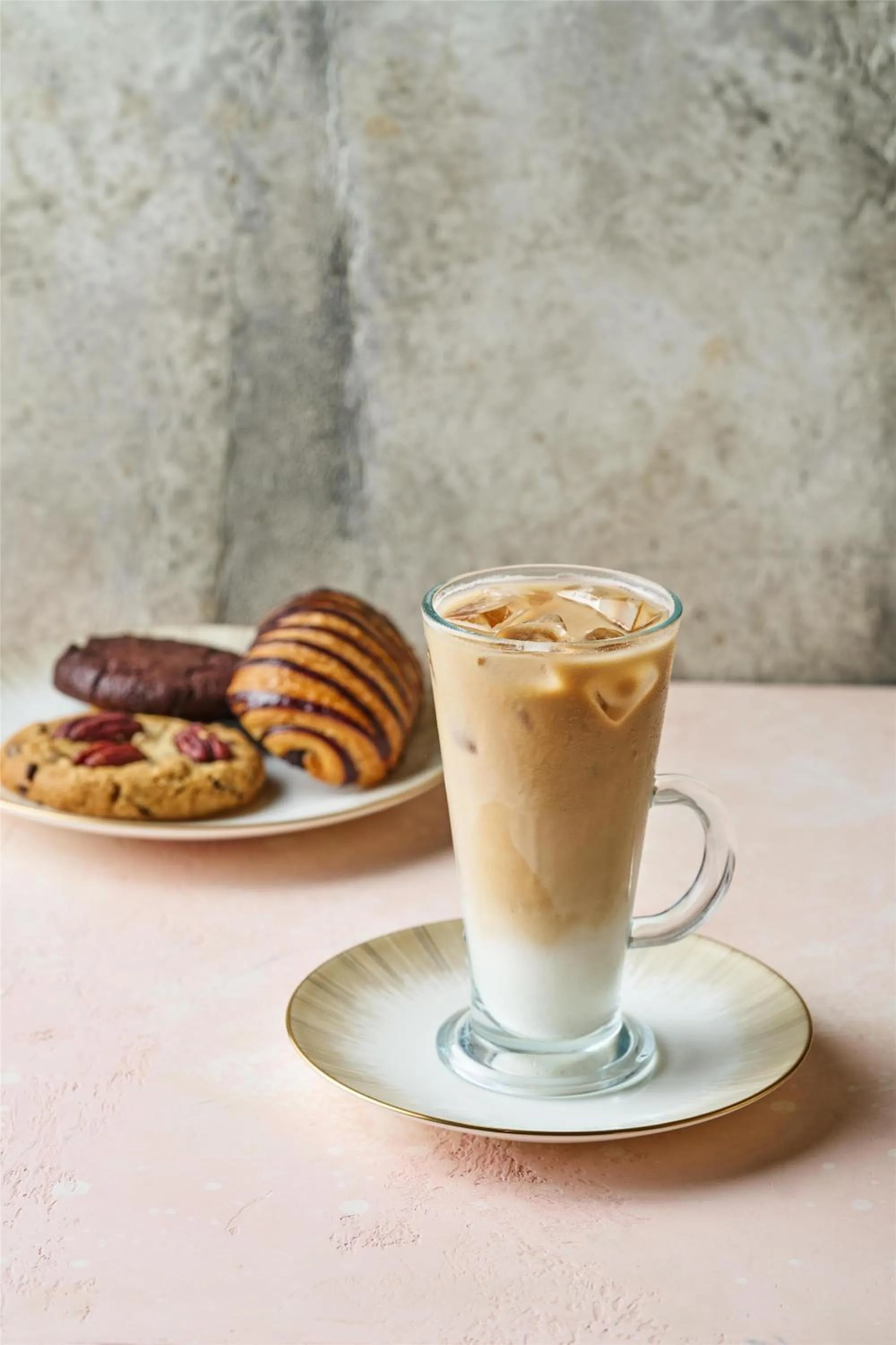 Dining area in Conrad Bahrain Financial Harbour