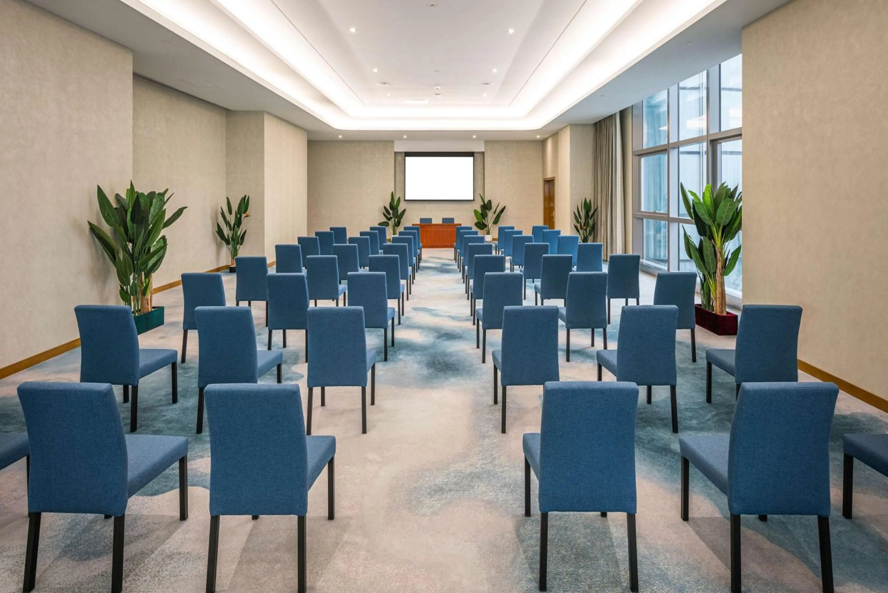 Meeting/conference room in Hilton Brazzaville Les Tours Jumelles Hotel & Residences