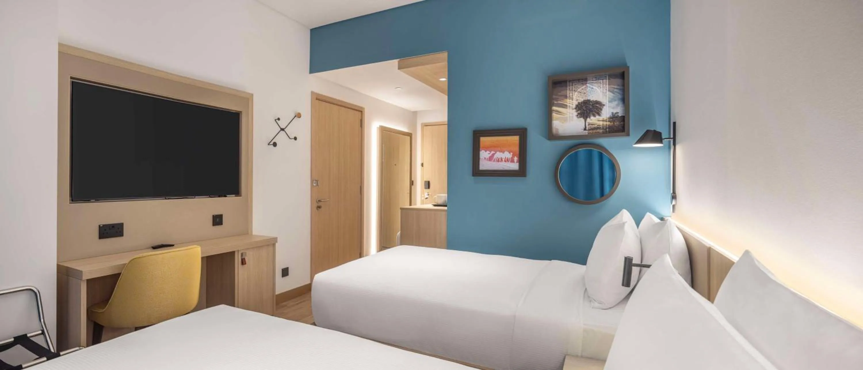 Bedroom, Bed in Hampton By Hilton Kuwait Salmiya
