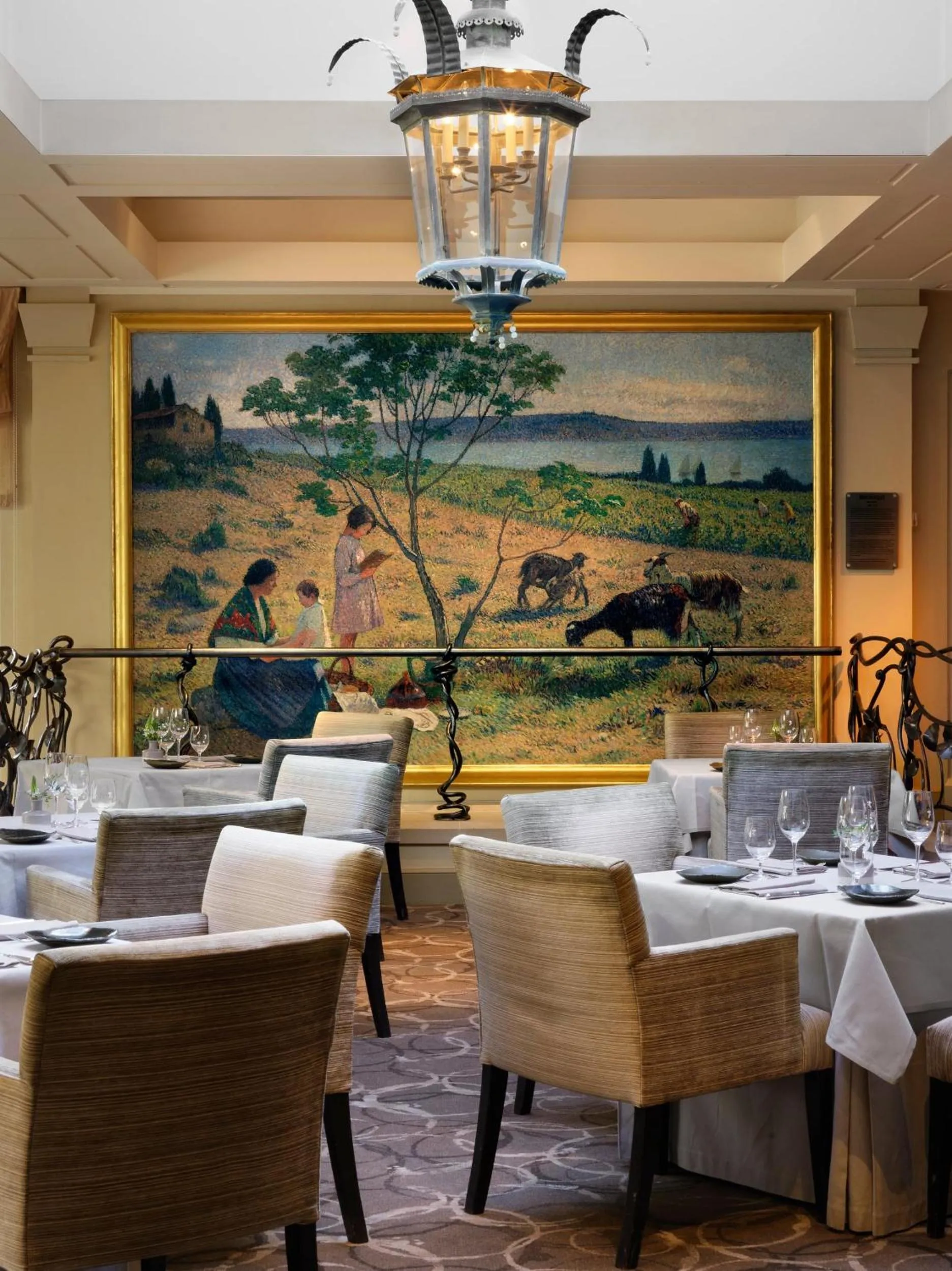 Restaurant/places to eat in The Vineyard Hotel & Spa