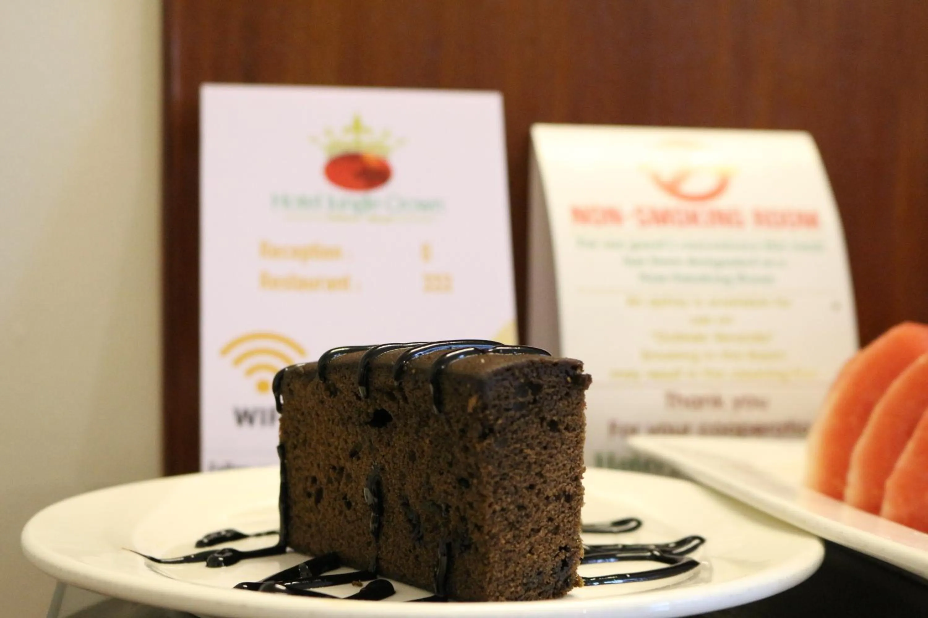 room service in Hotel Jungle Crown