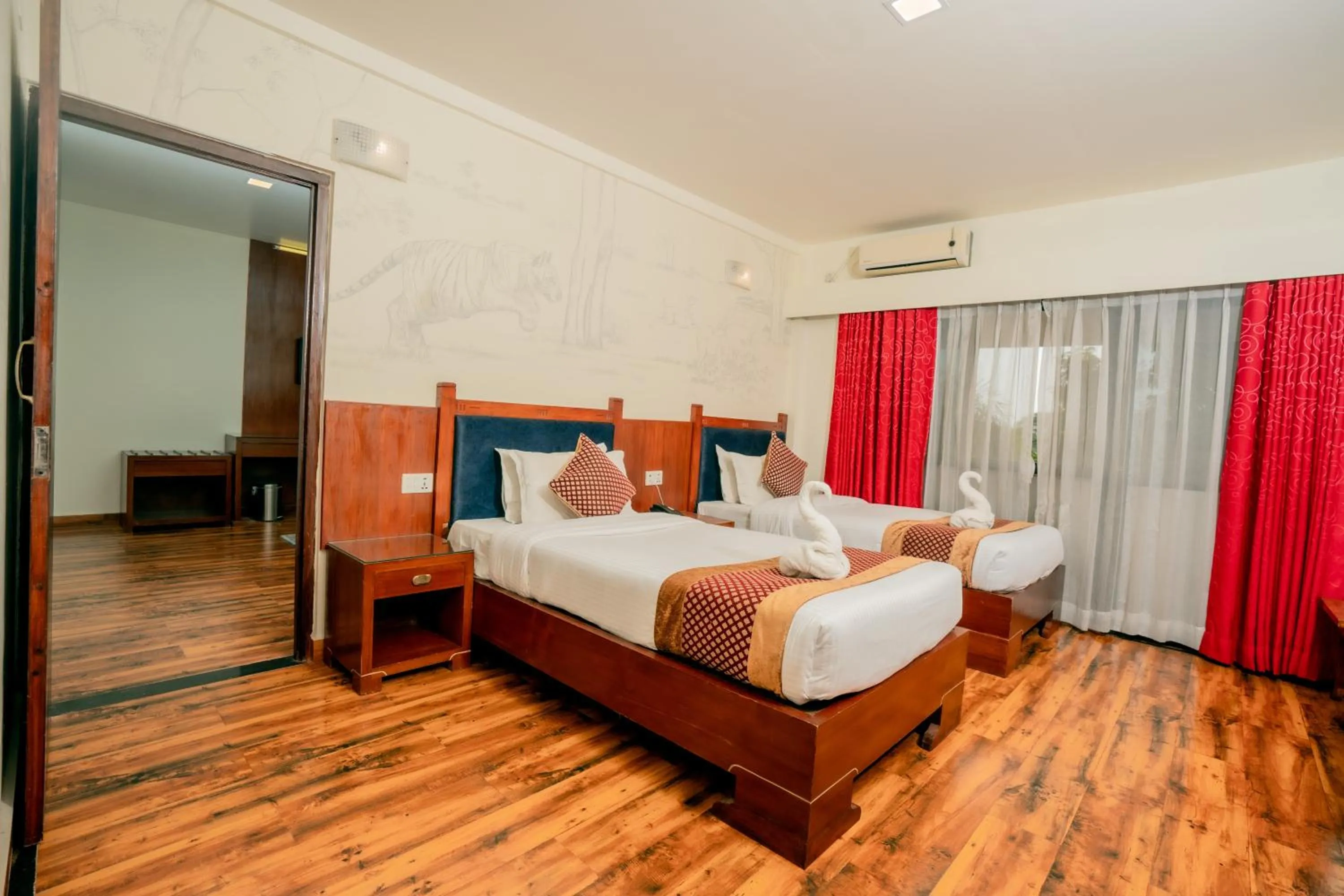 Bed in Hotel Jungle Crown