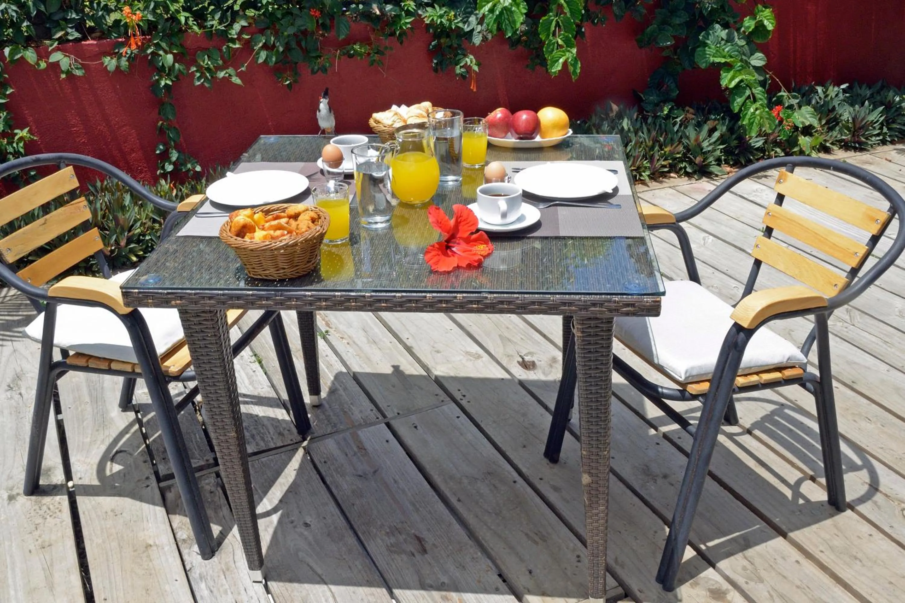 Food and drinks in Lariad BnB