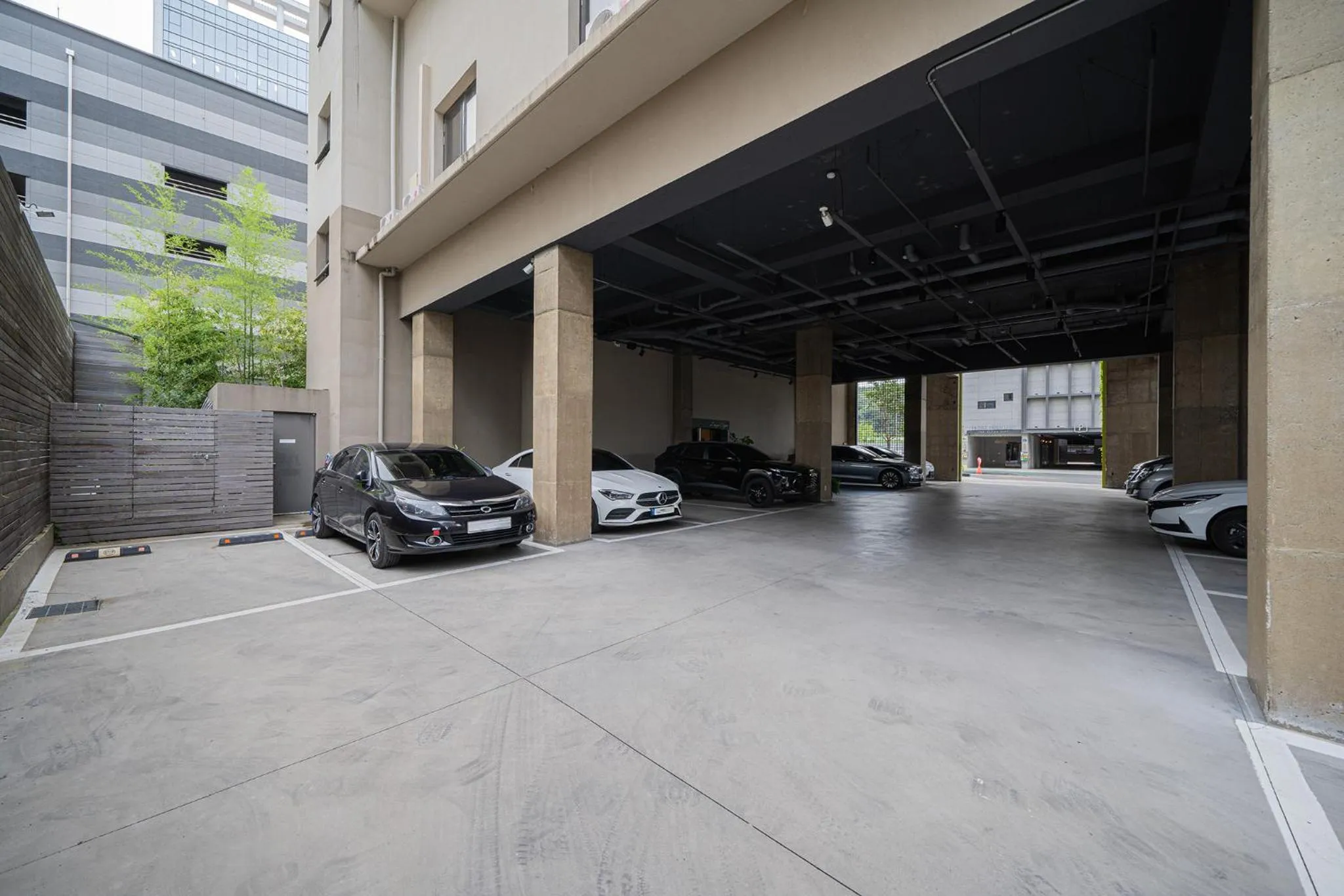 Daegu Eastern Hotel Lions Park