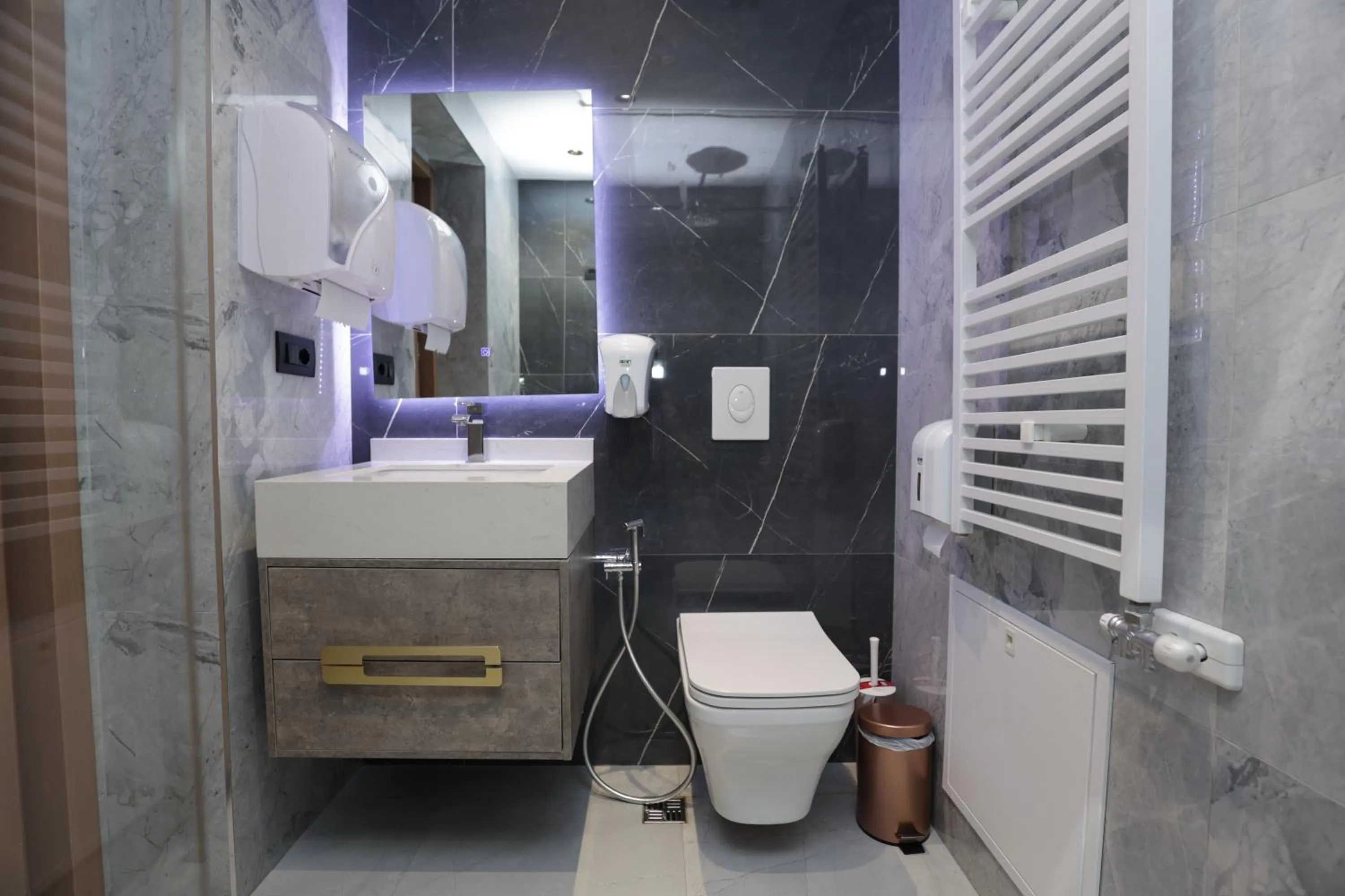 Shower in Residence Inn Hotel