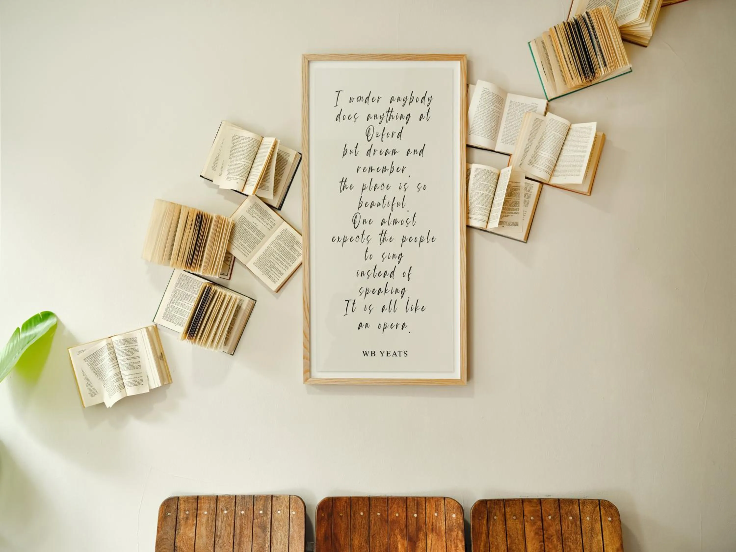 Lounge or bar in Linton Lodge a BW Signature Collection Hotel