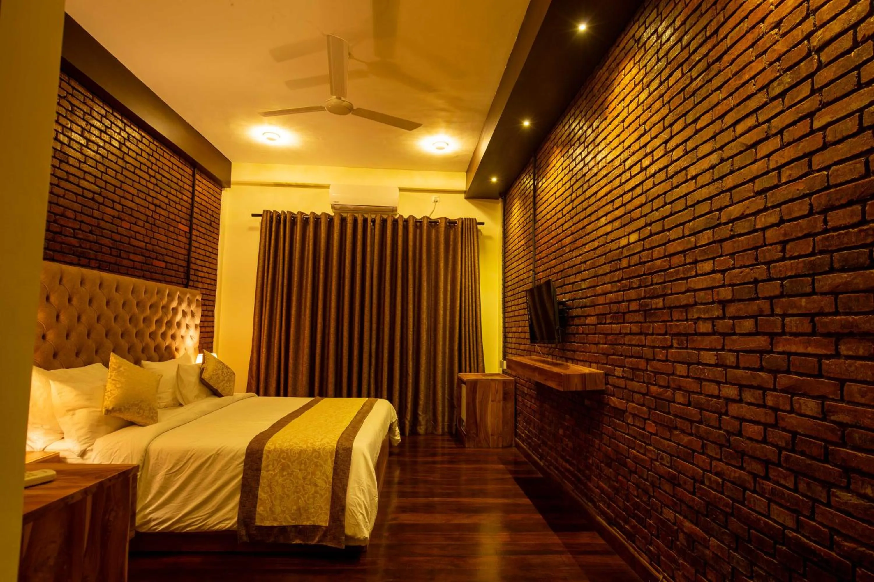 Bedroom, Bed in Manthra Leisure