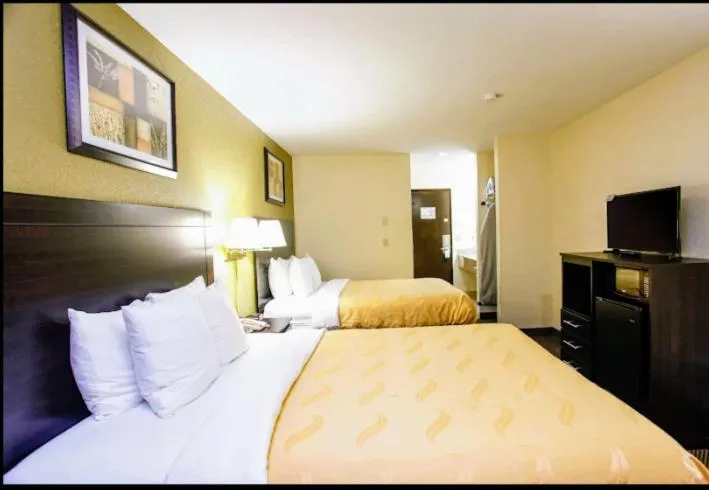 Bedroom, Bed in Quality Inn Centralia Chehalis