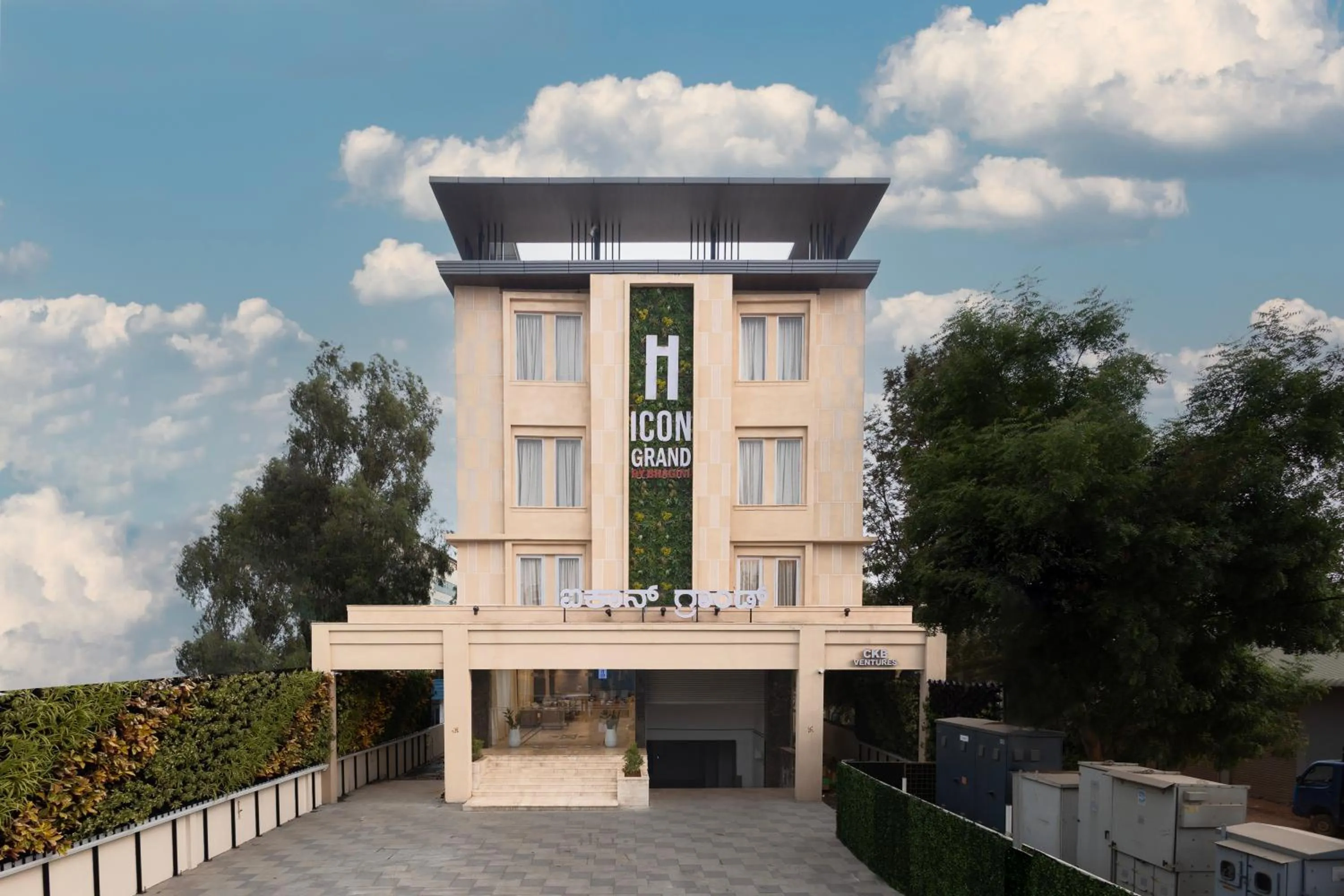 Facade/entrance in Icon Grand Hotel By Bhagini
