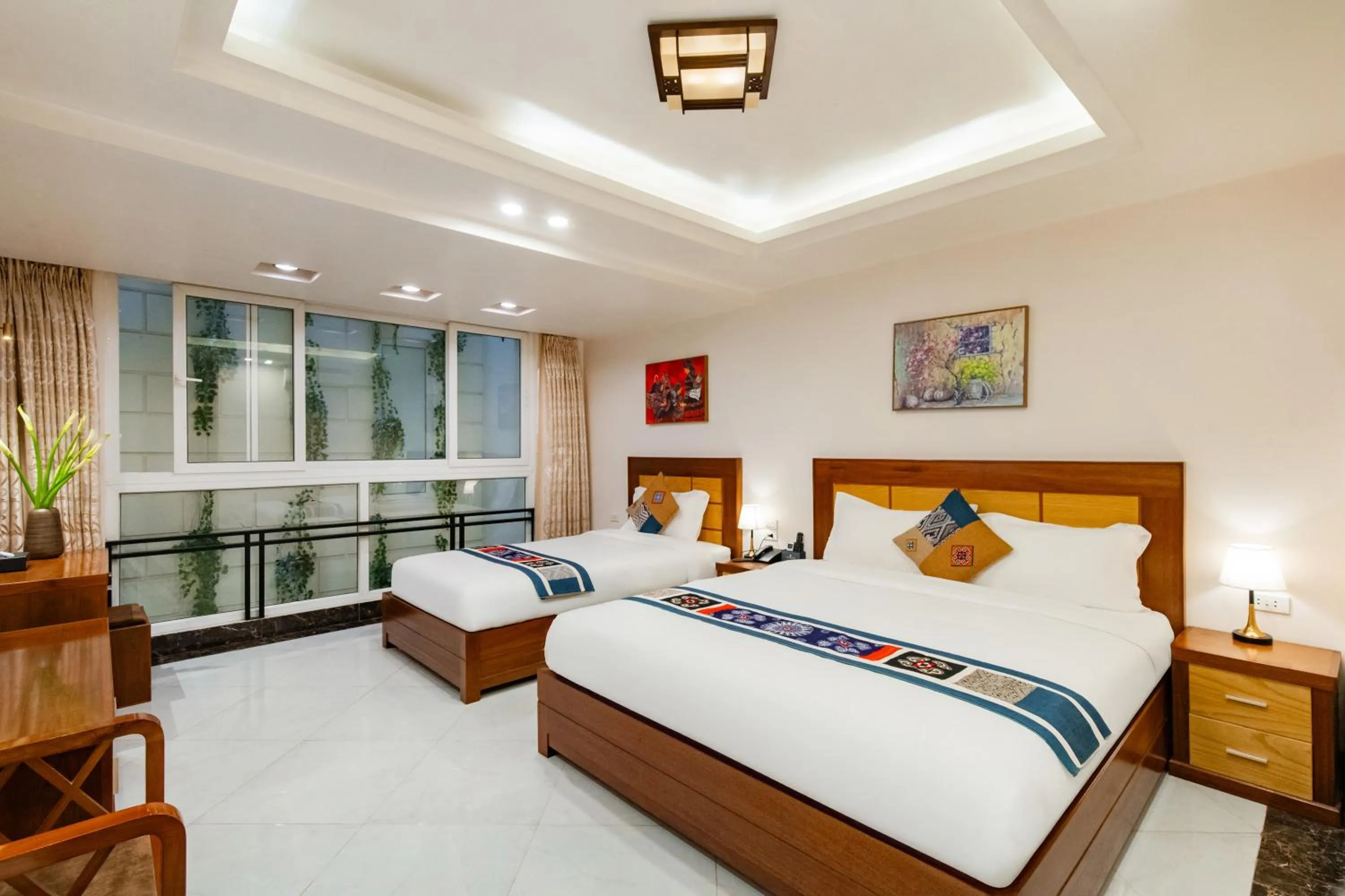 Bed in Sapa Paradise Hotel