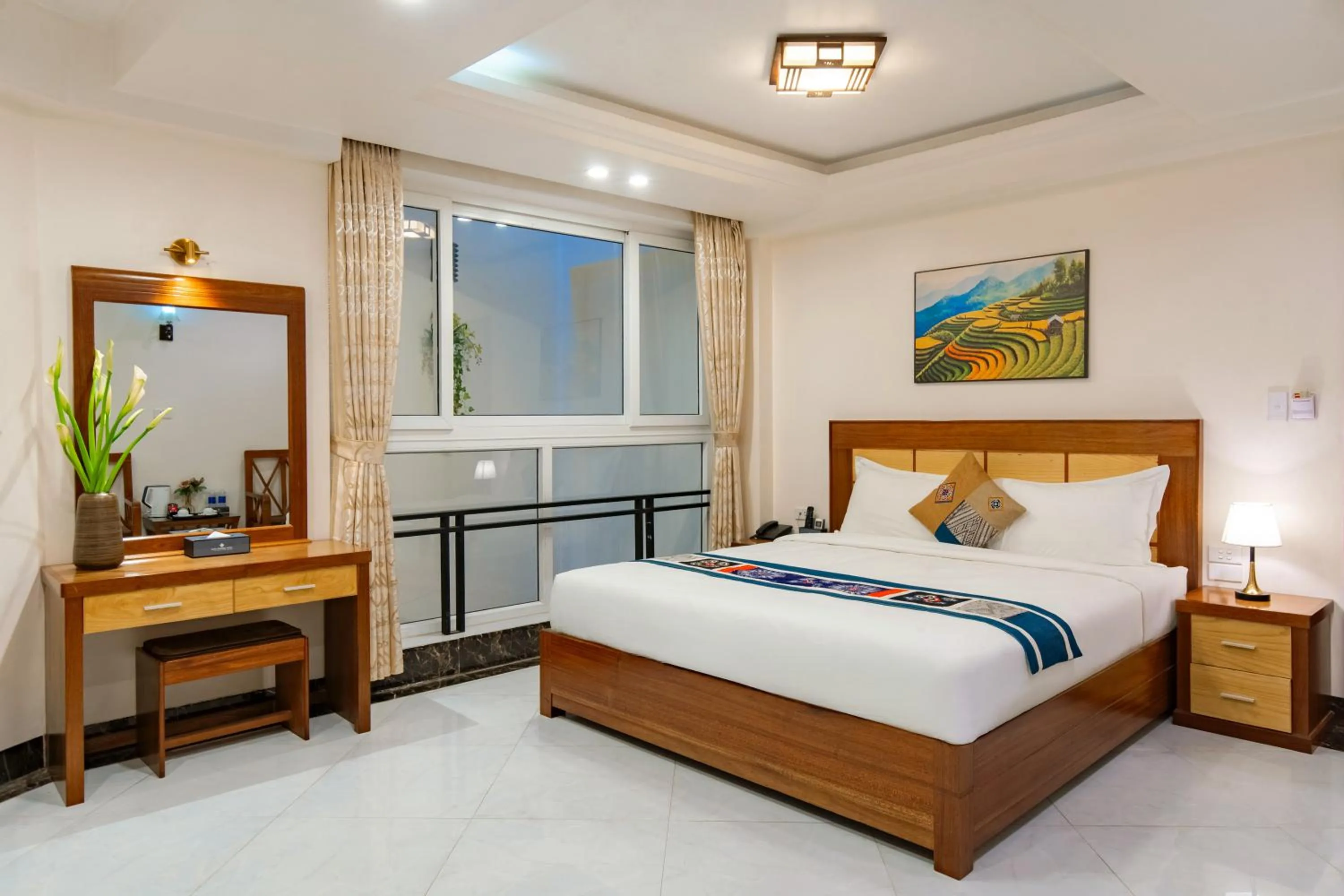 Photo of the whole room, Bed in Sapa Paradise Hotel