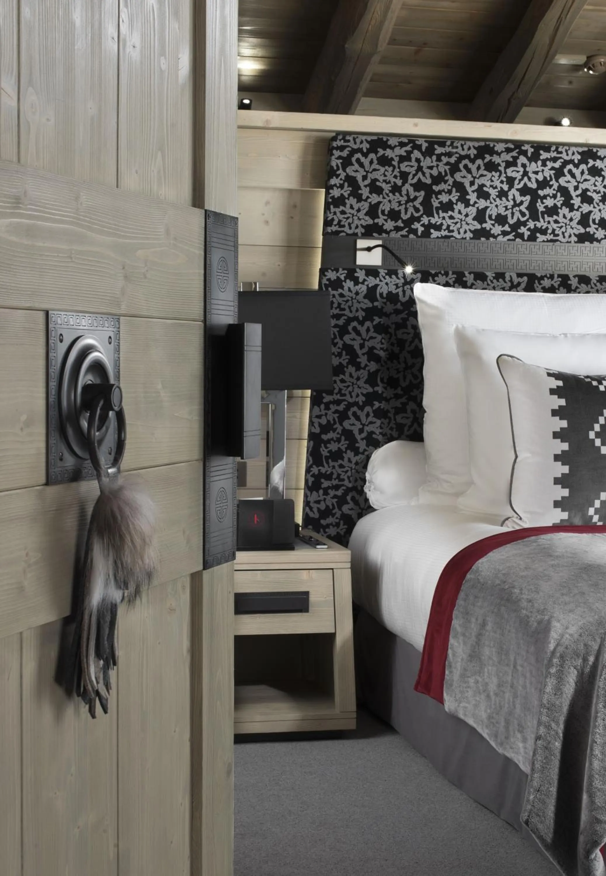 Property building, Bed in Hotel Le K2 Altitude