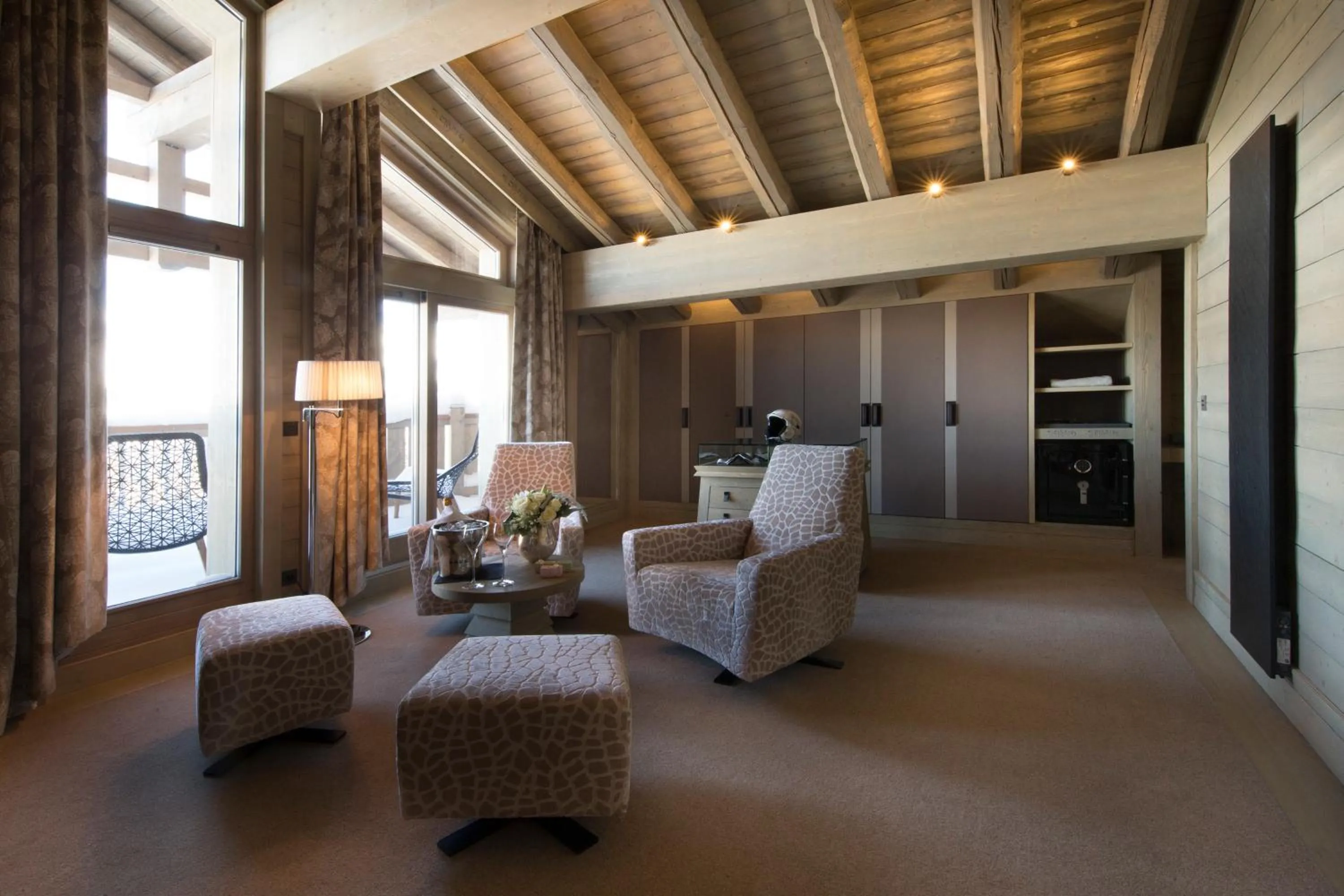 Living room in Hotel Le K2 Altitude