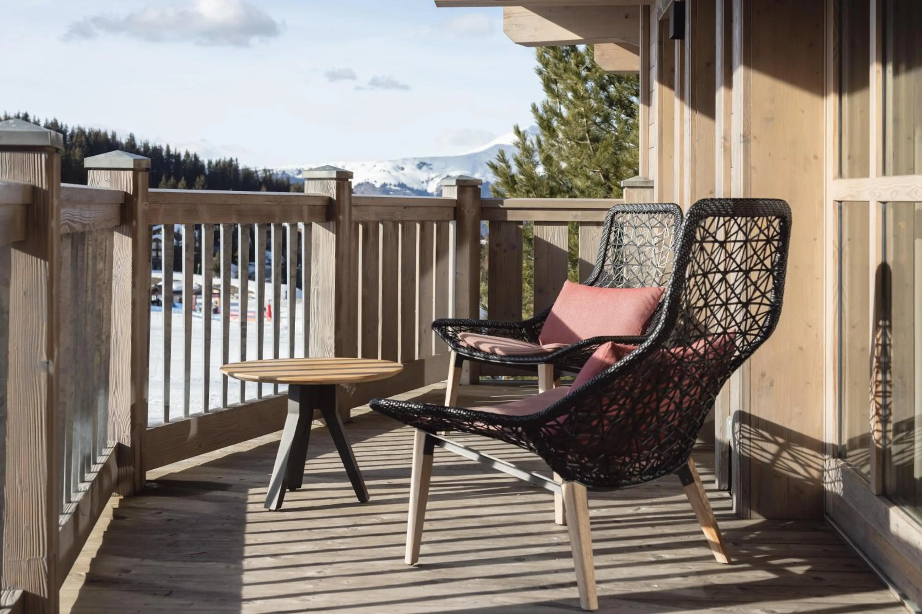 Patio in Hotel Le K2 Altitude