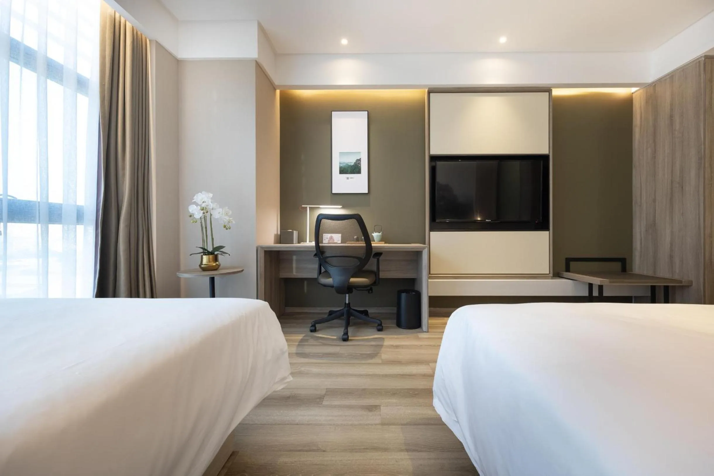 Bed in Atour Hotel Foshan Nanhai Qiandeng Lake Guicheng