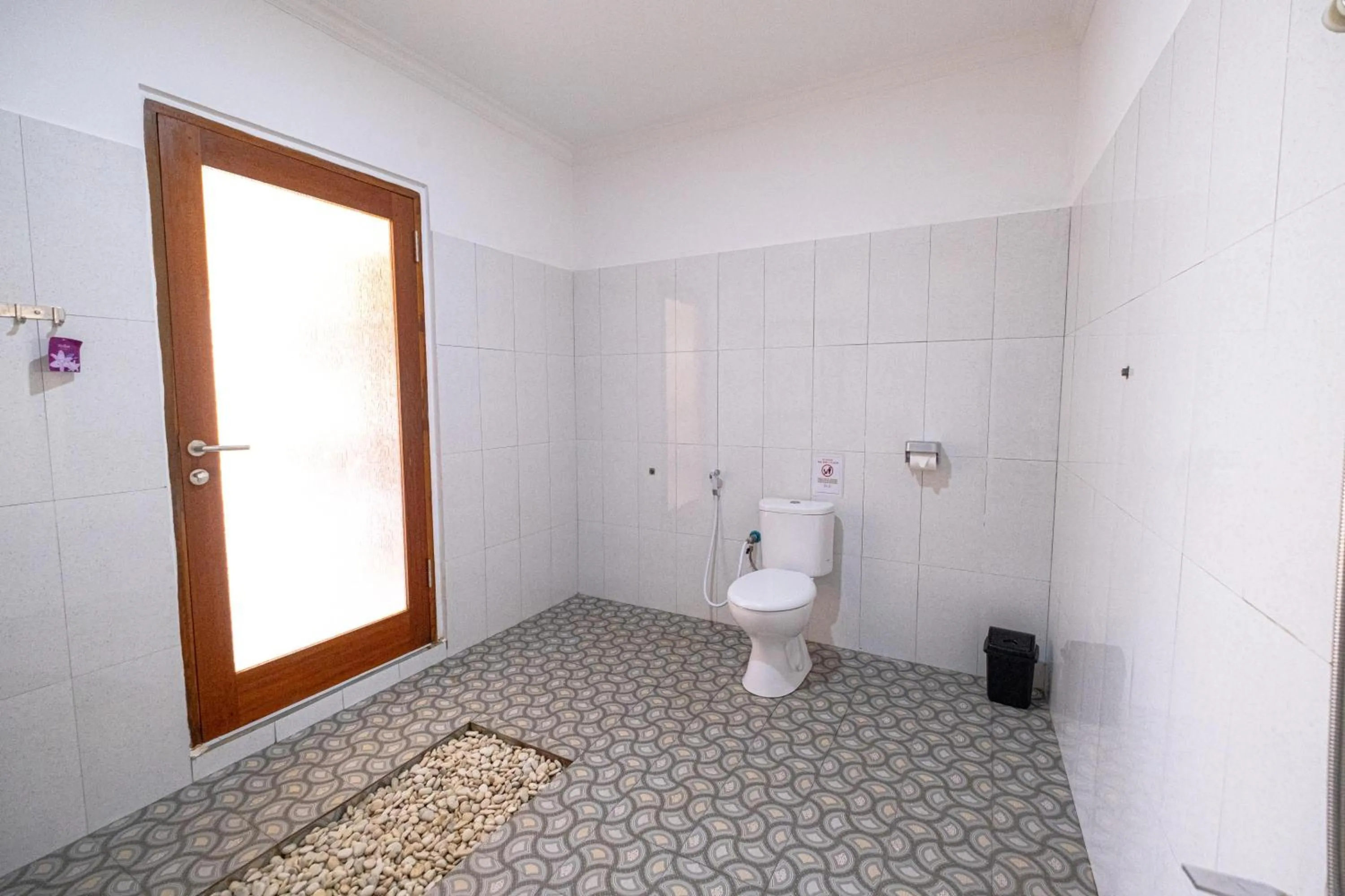 Bathroom in Sriwedari House Keramas