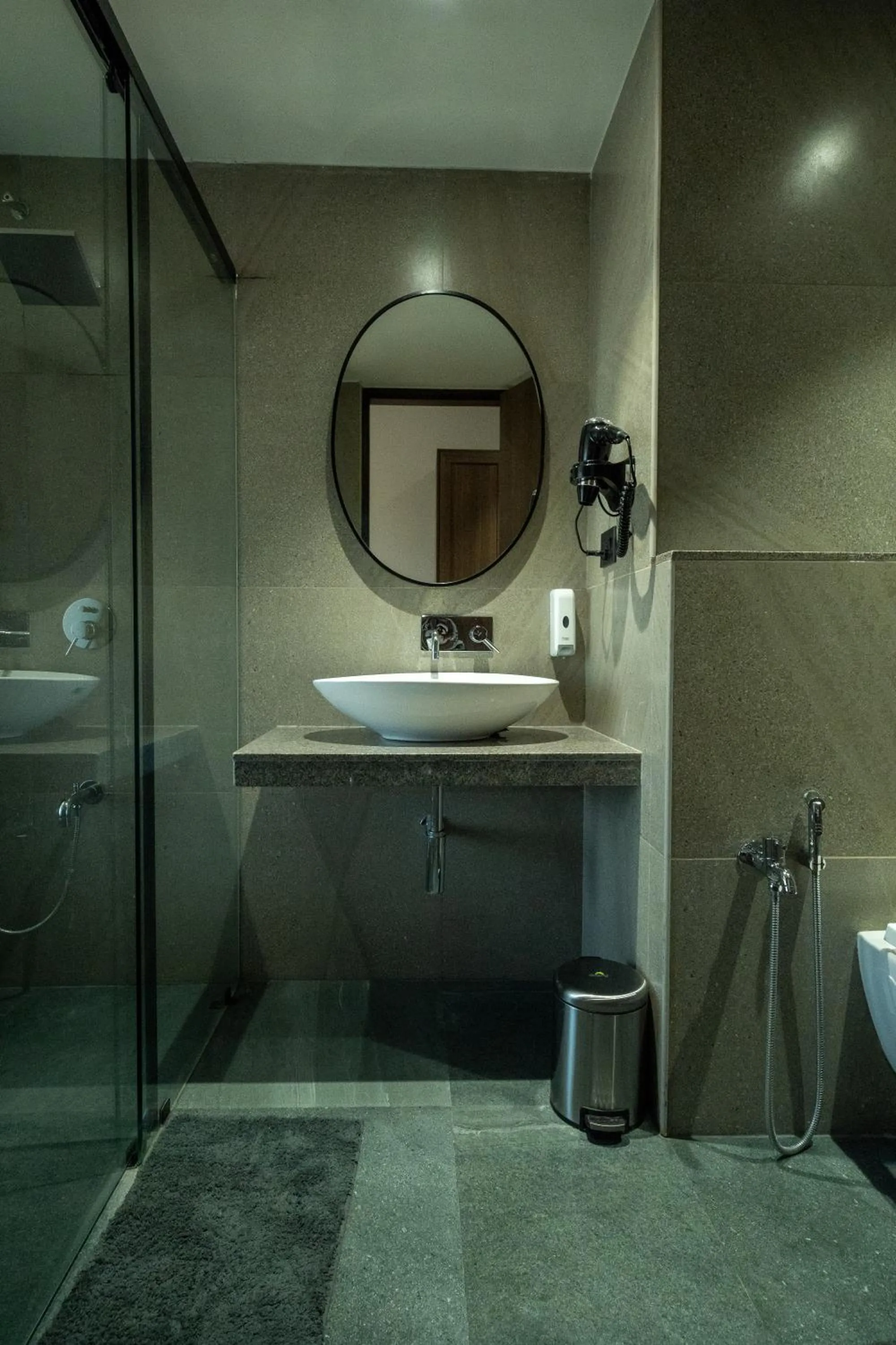 Shower in Hotel Mivaante