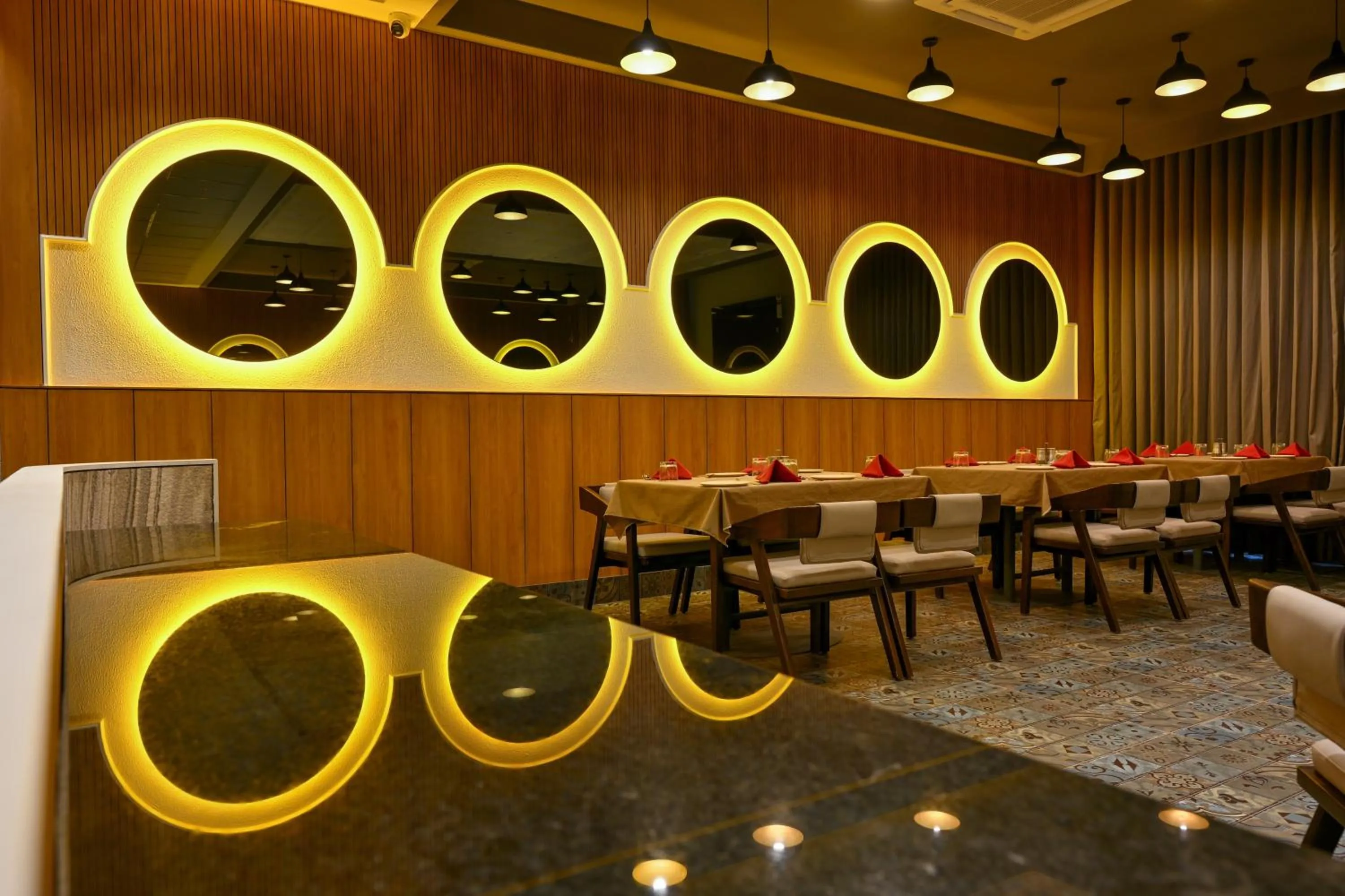 Restaurant/places to eat in Hotel Mivaante