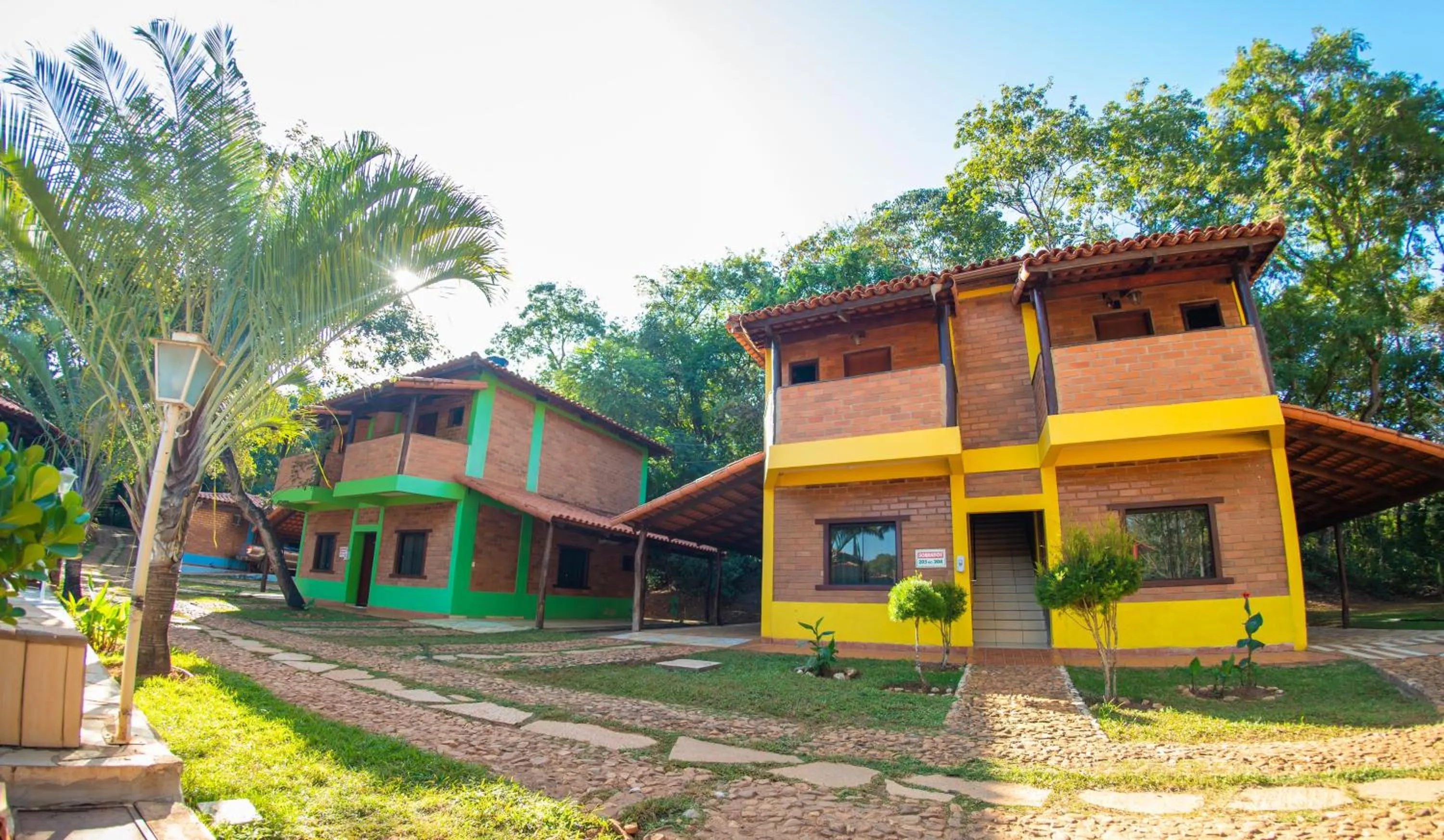 Property building in IPÊ Florido Parque Hotel