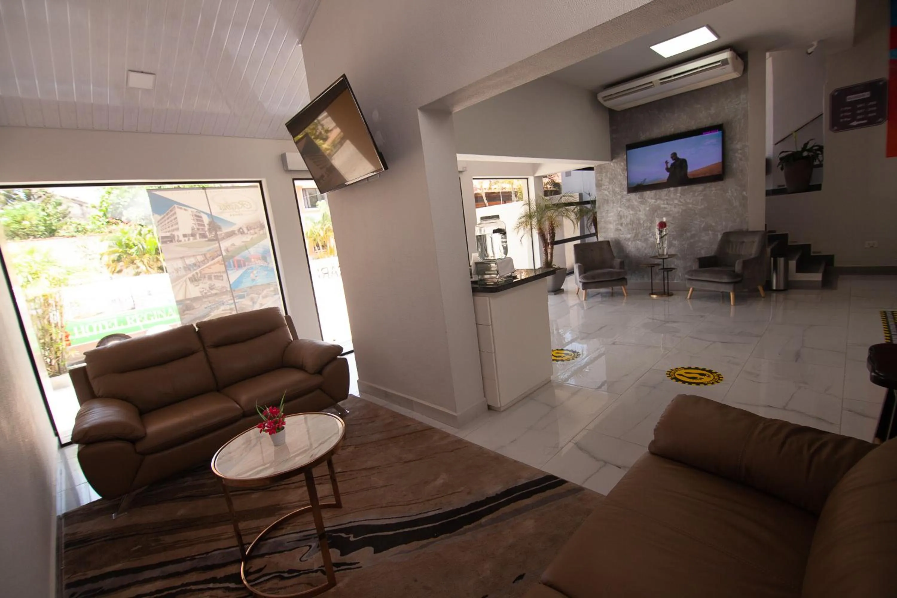 Living room in Hotel Sirari By Regina