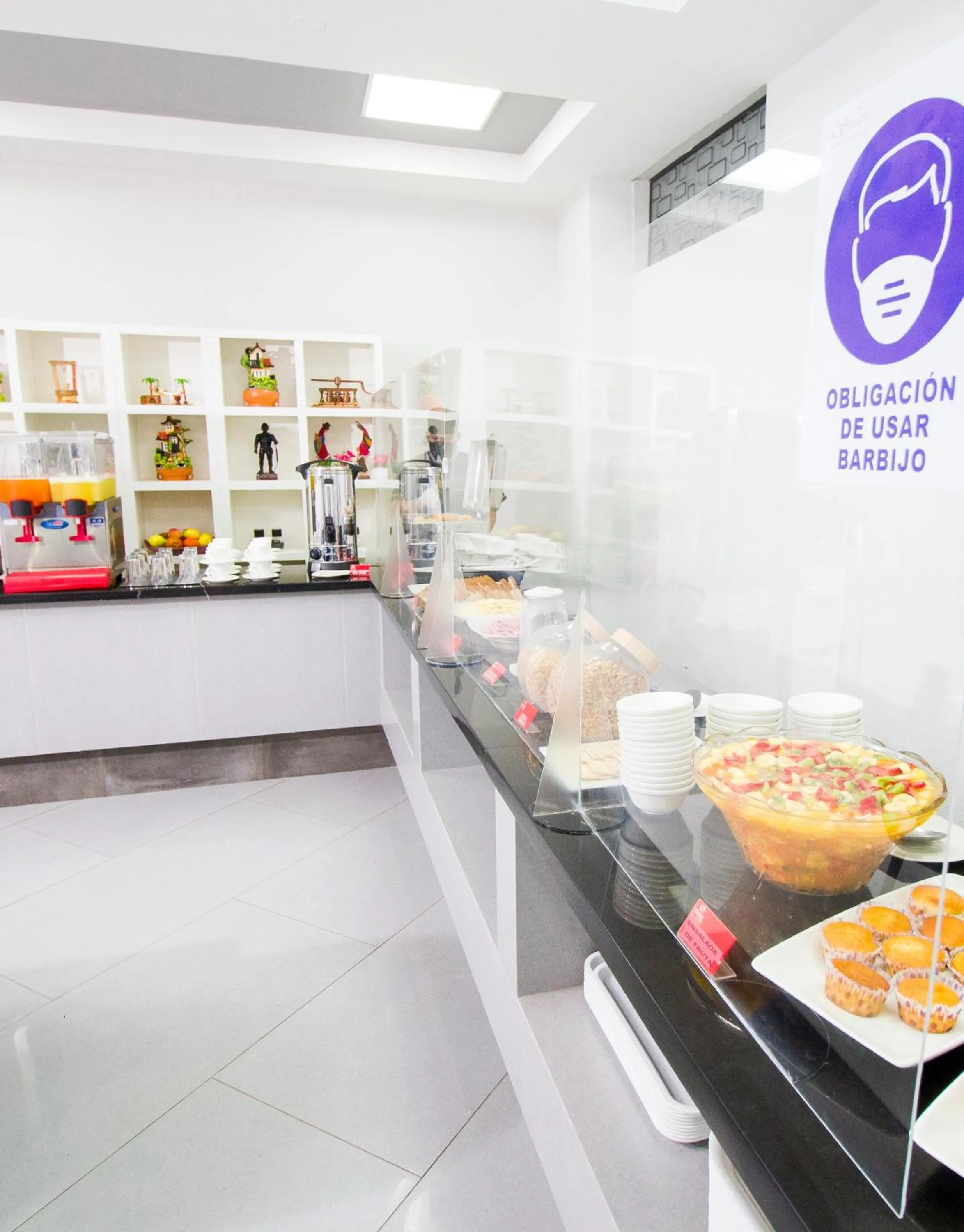 Buffet breakfast in Hotel Sirari By Regina