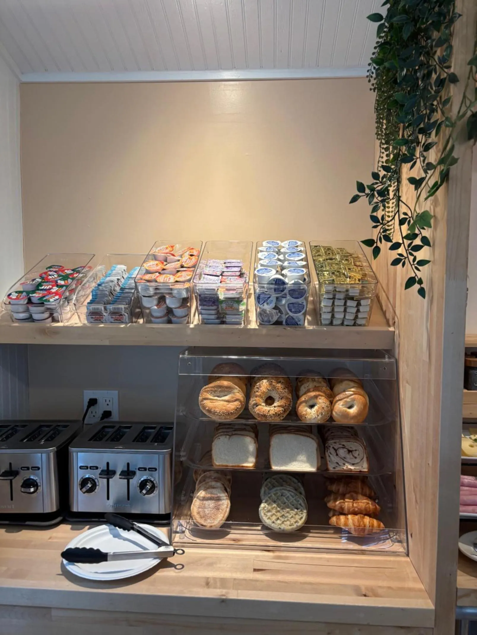 Breakfast in Cape Cod Veranda