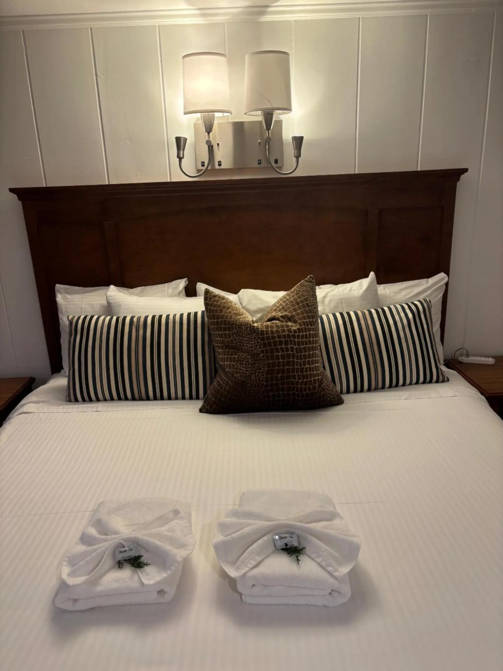 Bed in Cape Cod Veranda