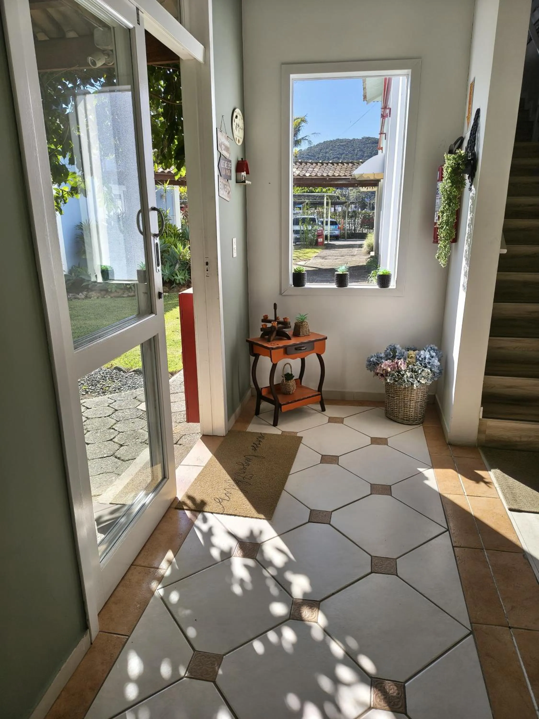 Lobby or reception in Hotel Porto de Paz - Shantiniketan