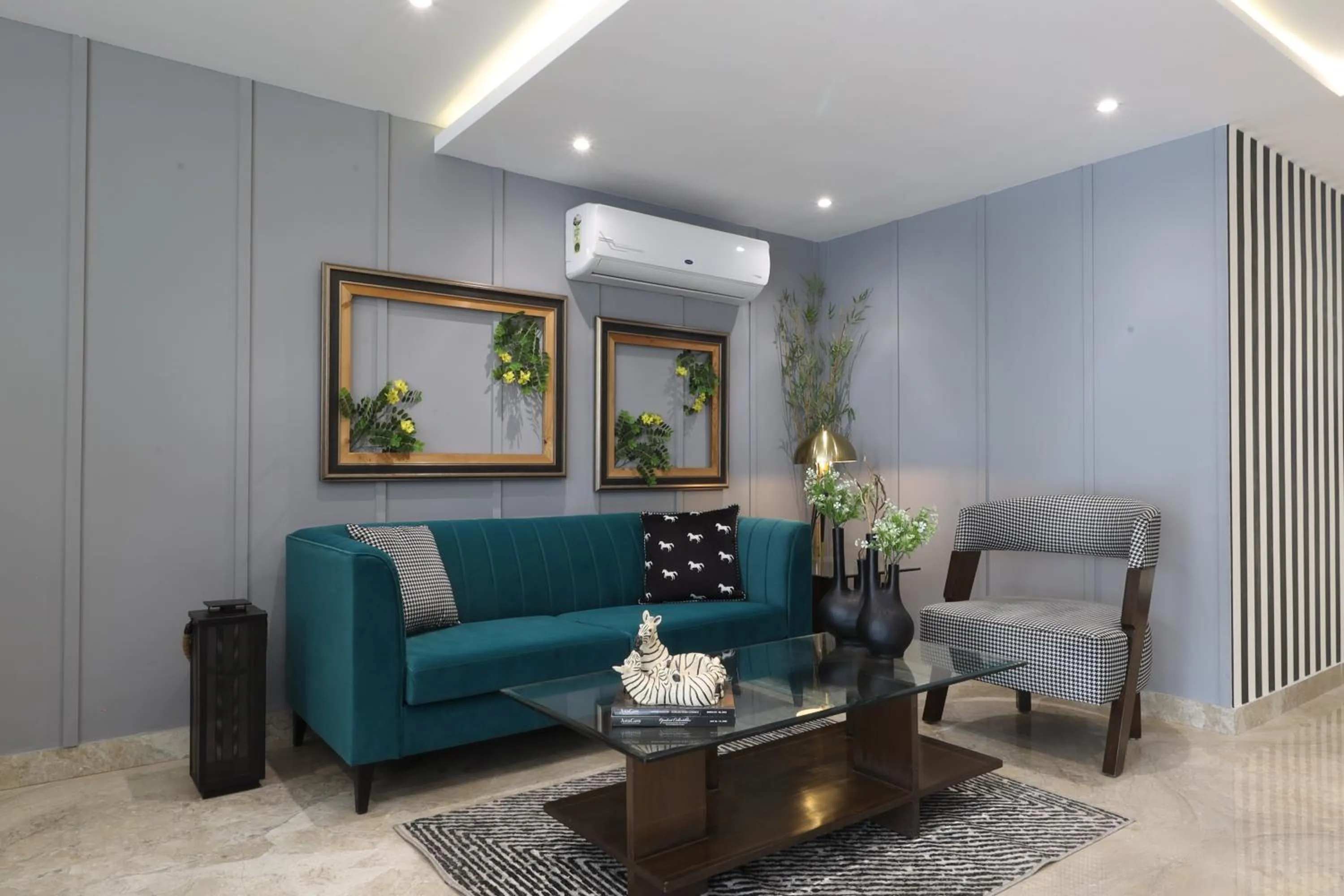 Seating area in Ahuja Residency Mayfield Garden