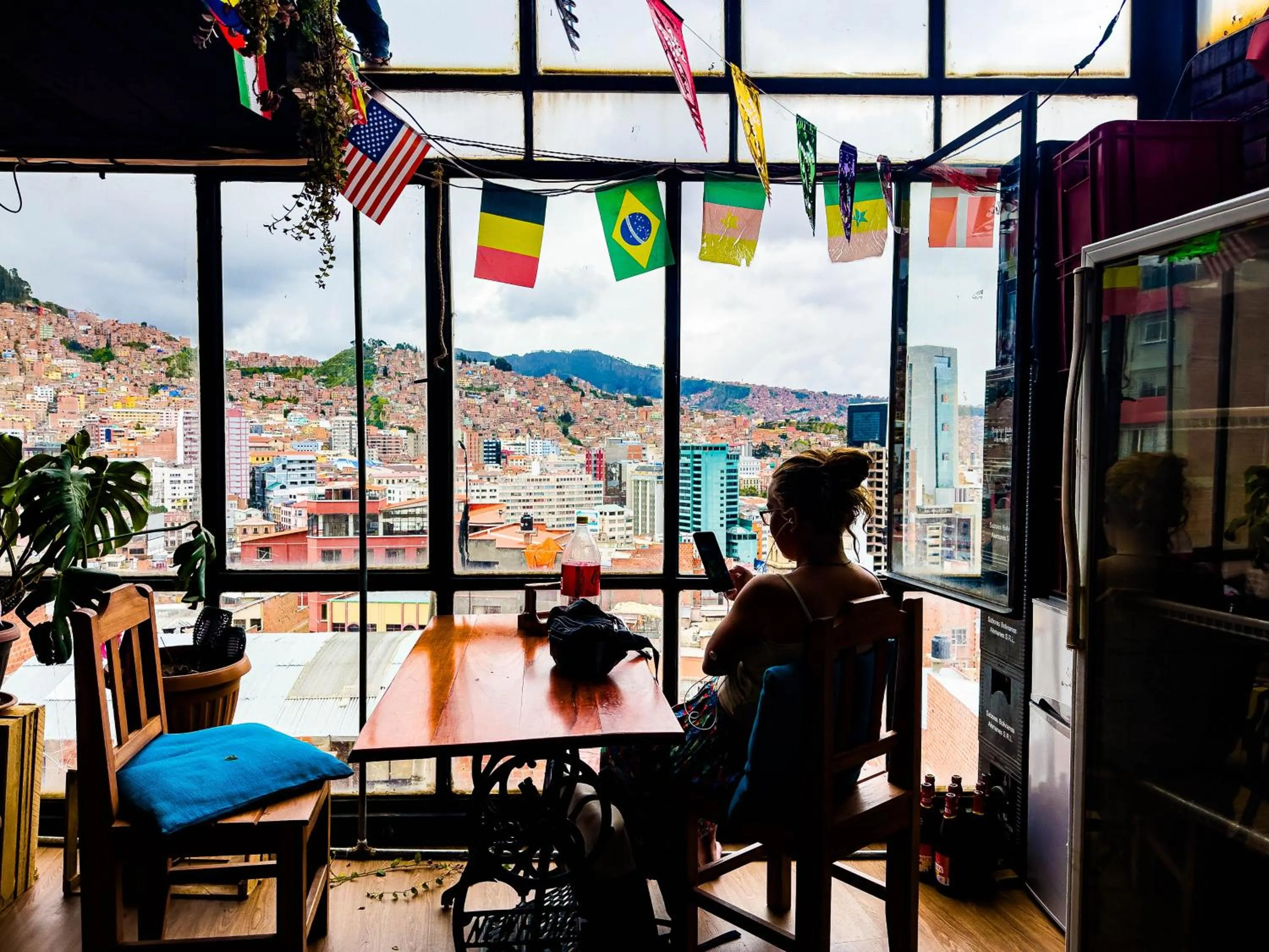 People in Lobo Hostel La Paz