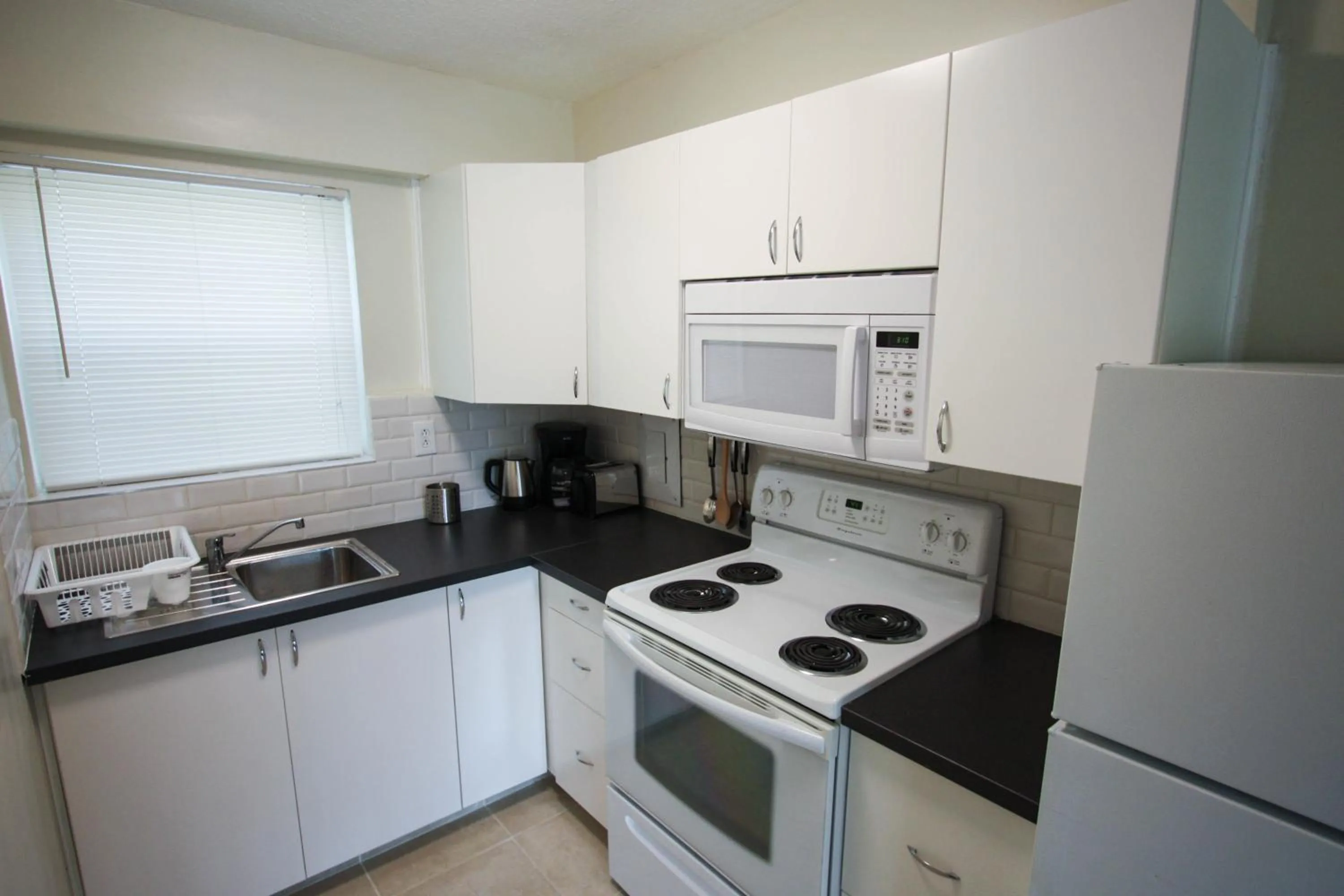 Kitchen or kitchenette in Sunny Isles Apartments by MiaRentals