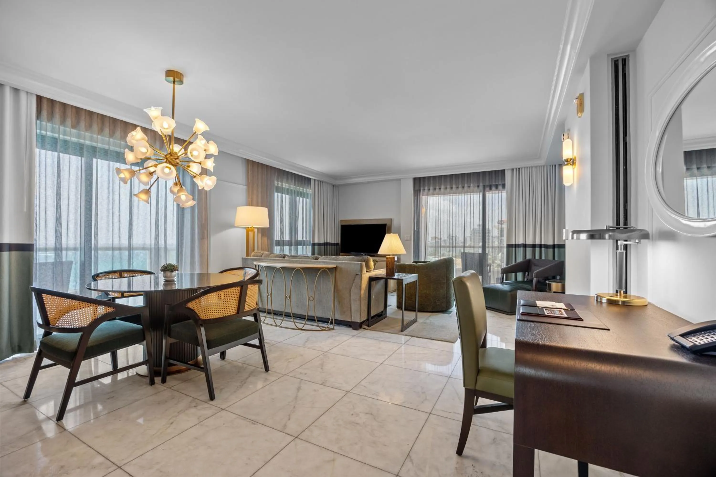 TV and multimedia in Condado Vanderbilt Hotel