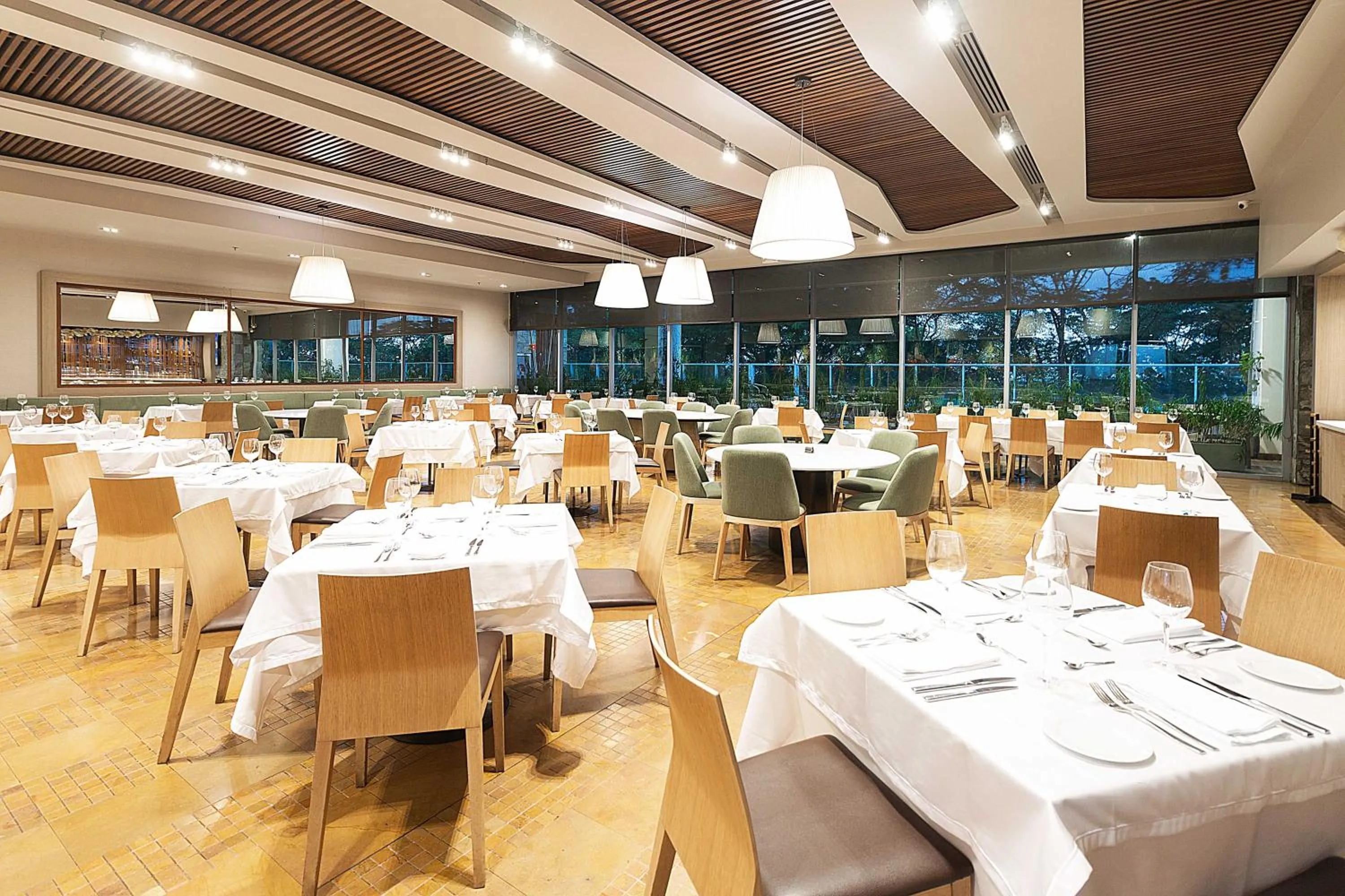 Restaurant/places to eat in Estelar Villavicencio Hotel & Centro De Convenciones