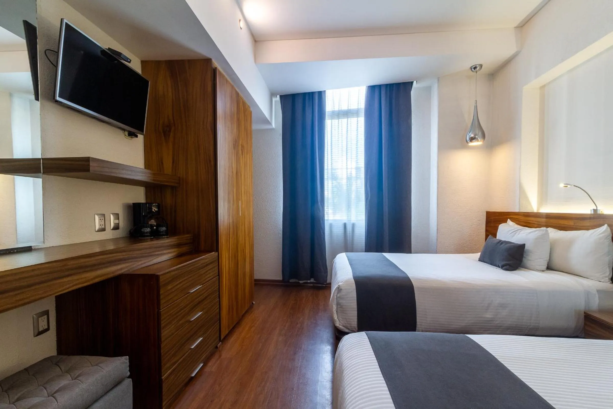 Bed in Mesón Ejecutivo Guadalajara Minerva - Av México