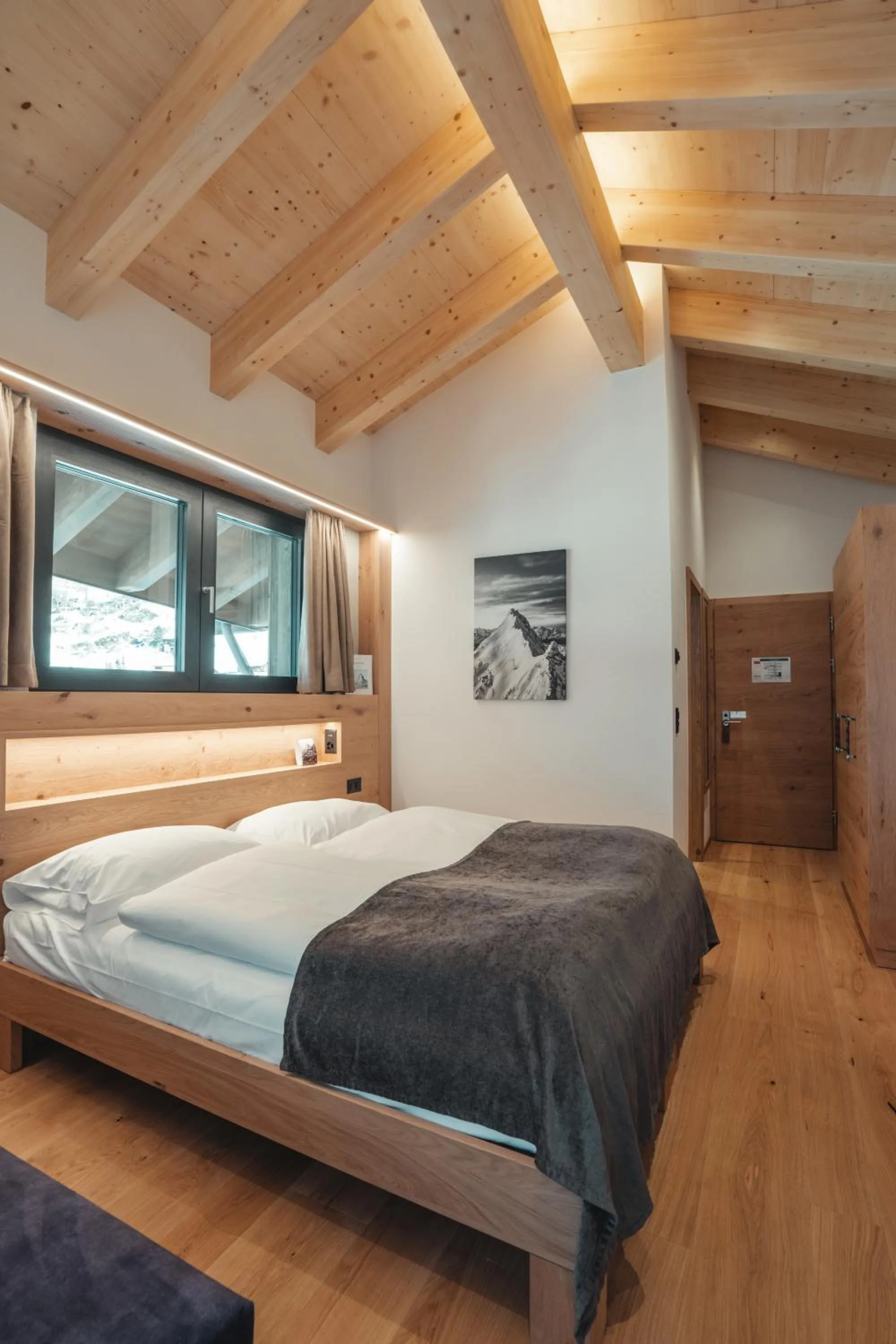 Bedroom, Bed in Hotel Porta Cervino