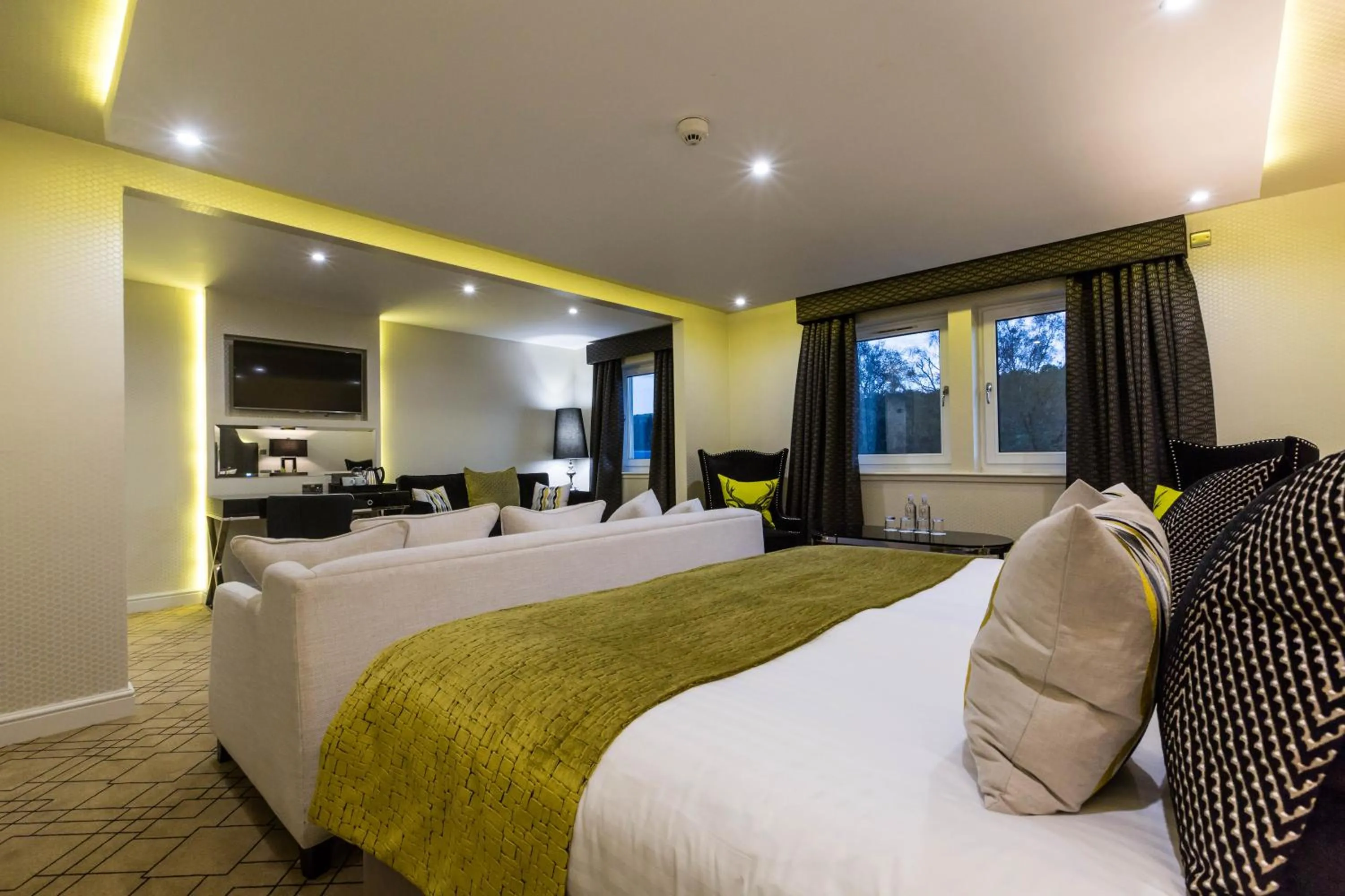 Photo of the whole room, Bed in Gleddoch Golf & Spa Resort